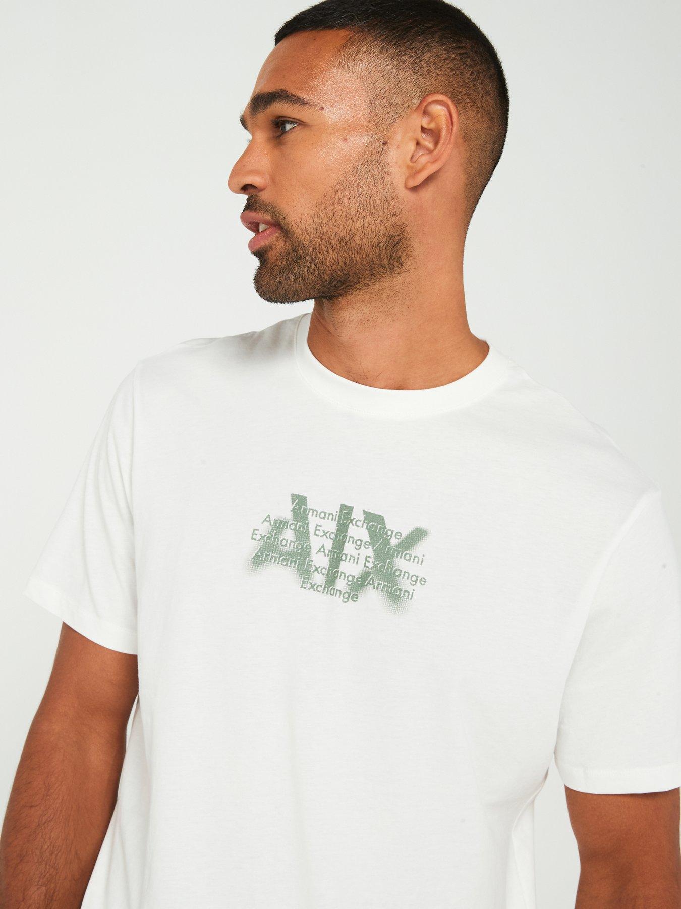 armani-exchange-armani-exchange-regular-fit-spray-chest-logo-t-shirt-off-whiteoutfit