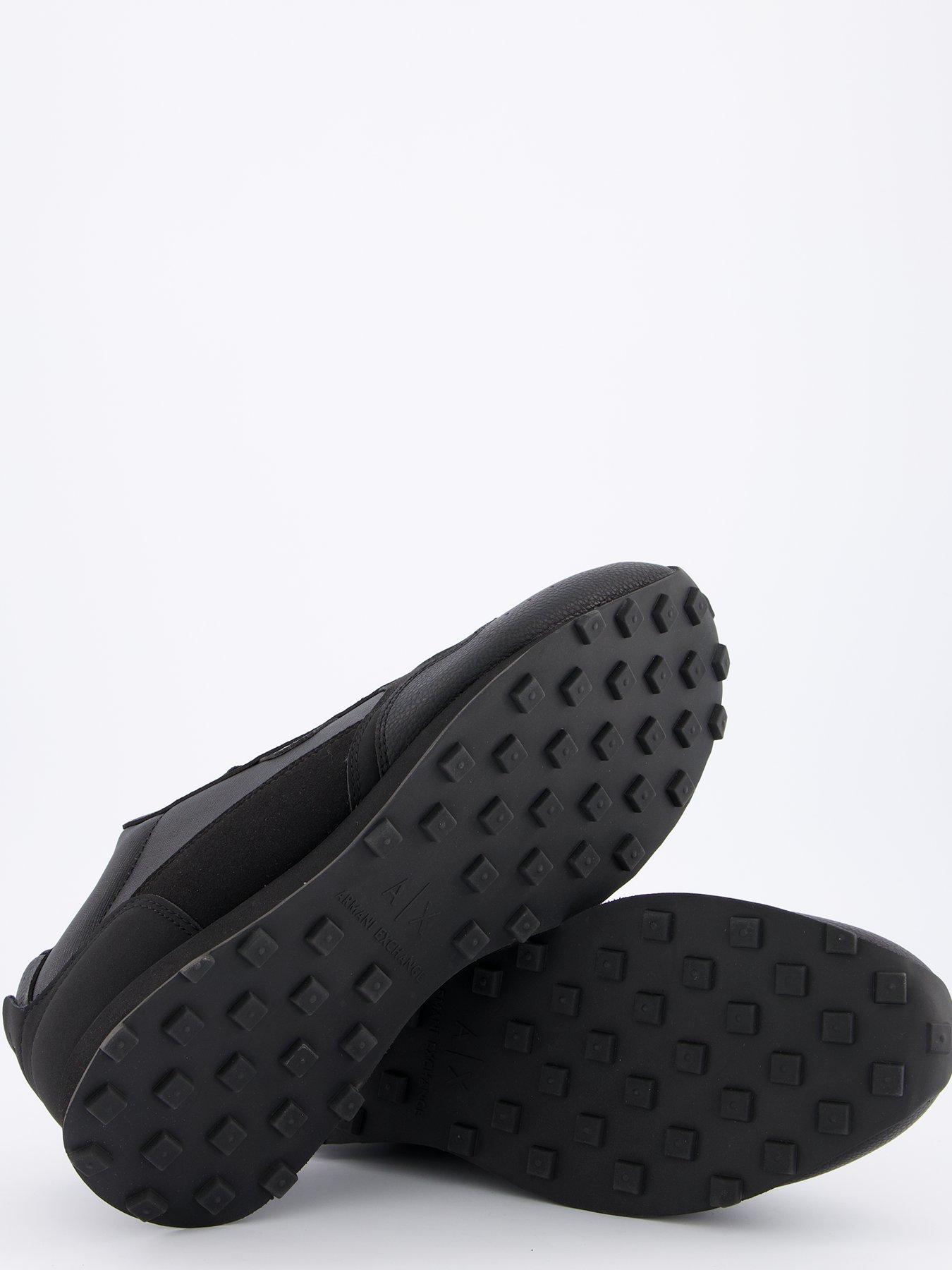 armani-exchange-armani-exchange-leather-lace-runners-blackblackdetail