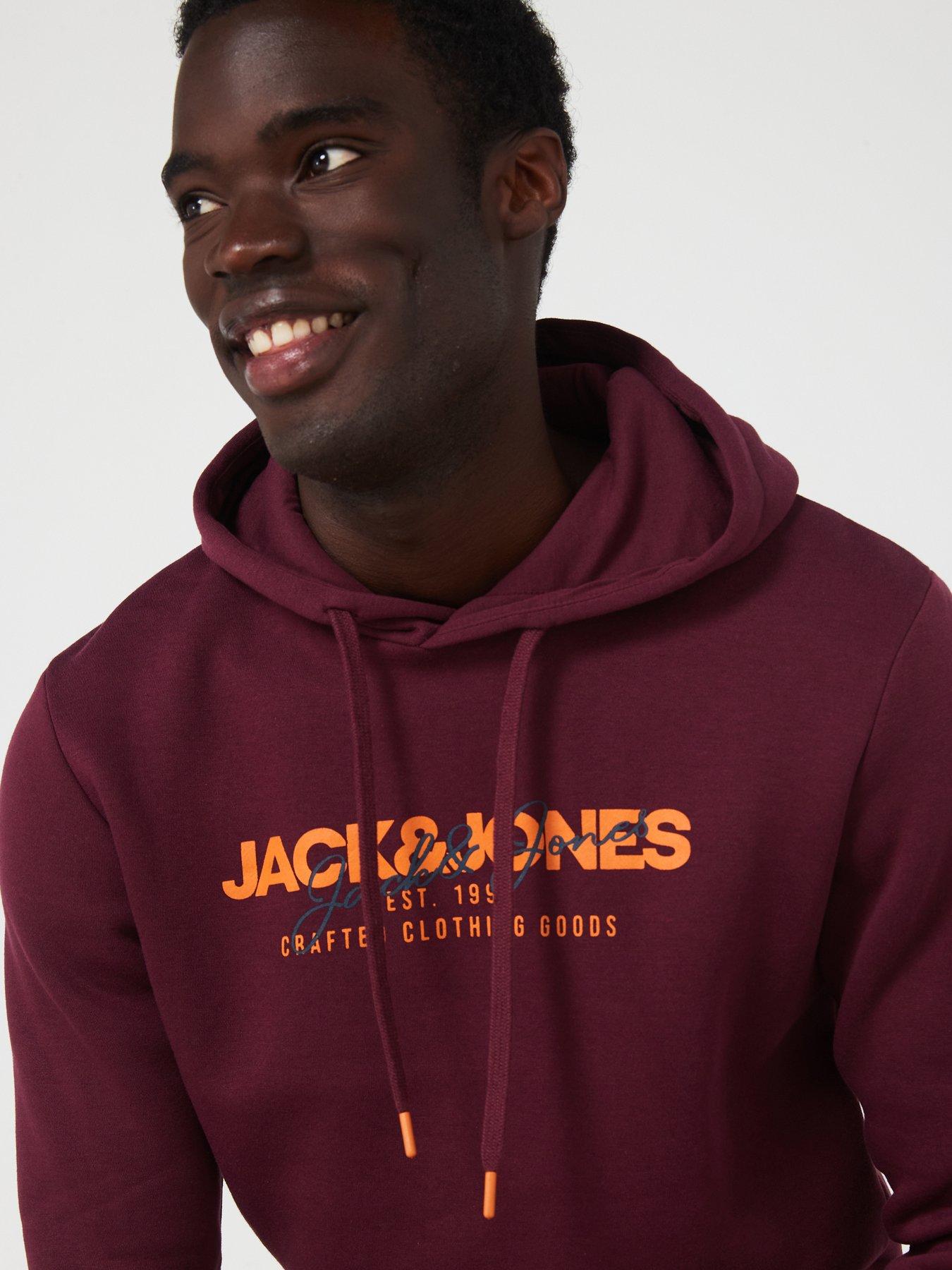 jack-jones-jack-amp-jones-alvis-large-chest-logo-hoodieoutfit