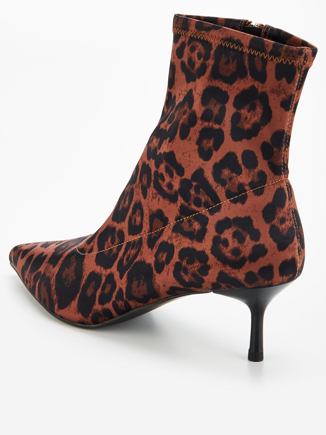 v-by-very-leopard-ankle-sock-boot-brownback