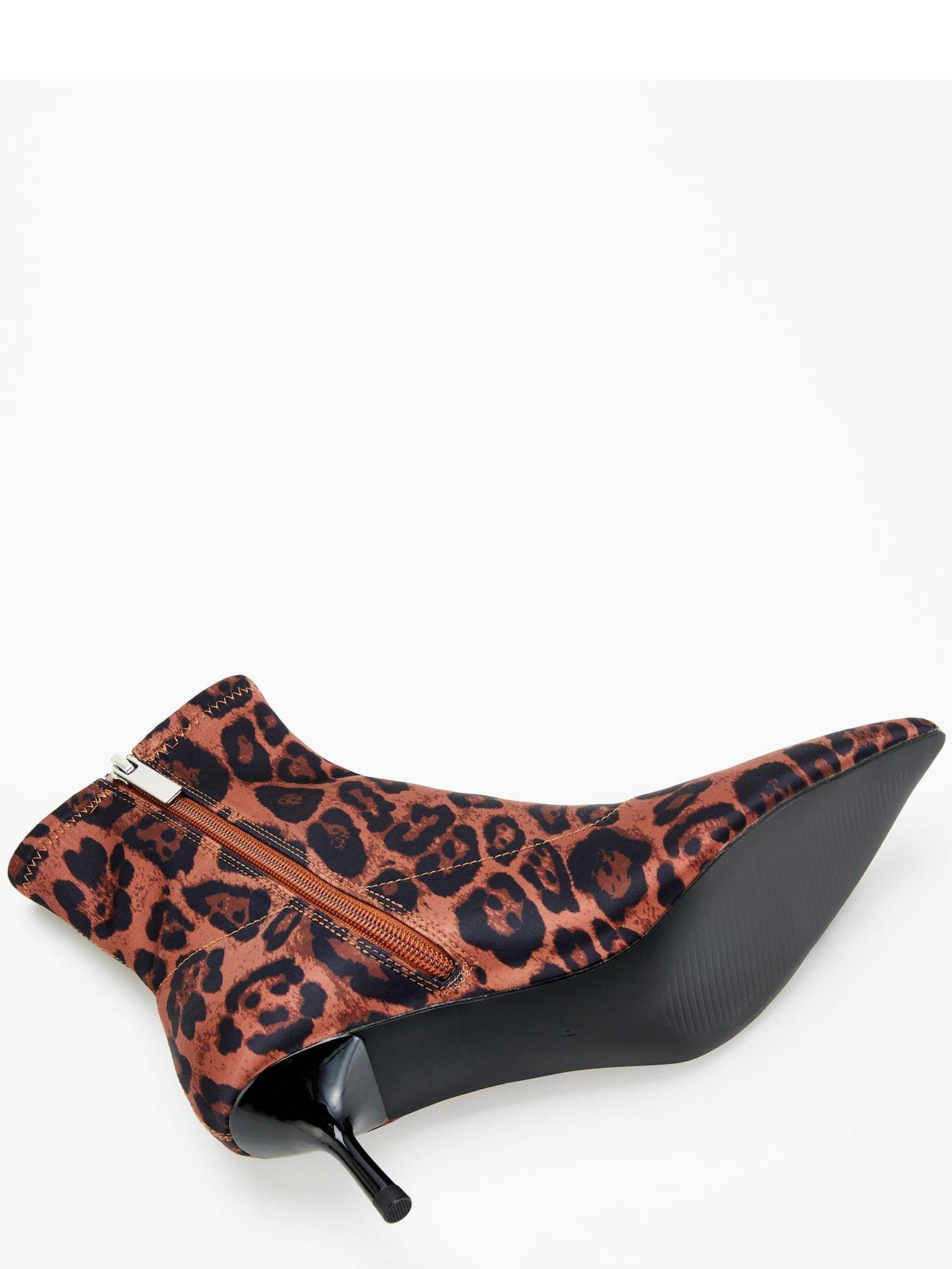 v-by-very-leopard-ankle-sock-boot-browndetail