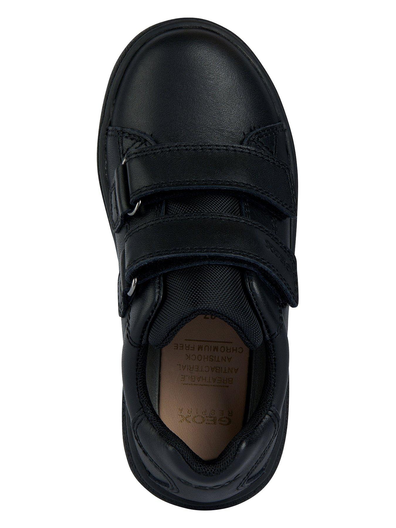 geox-theleven-double-strap-school-shoe-blackoutfit