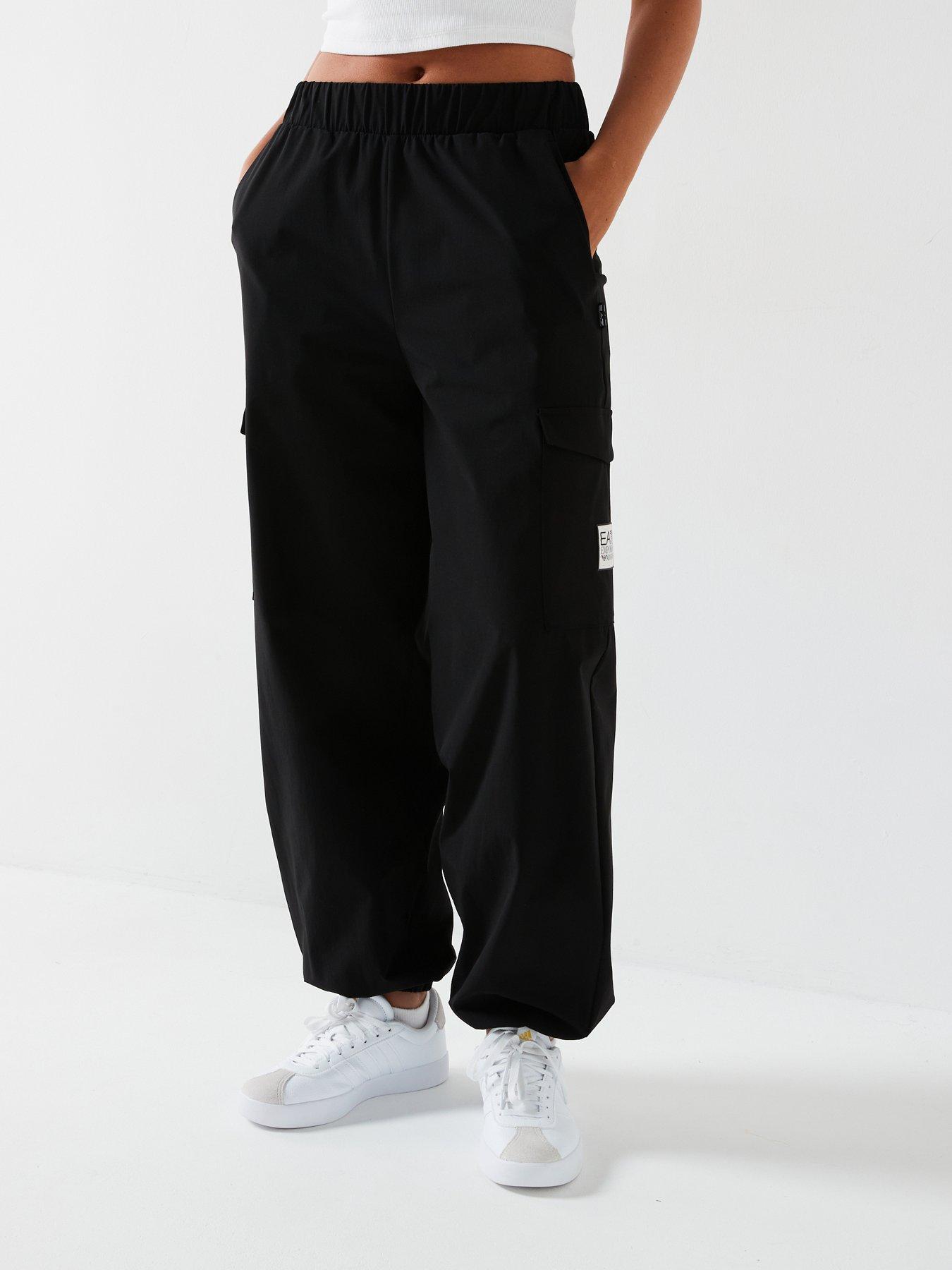 ea7-emporio-armani-mixed-fabric-cargo-jogger-black