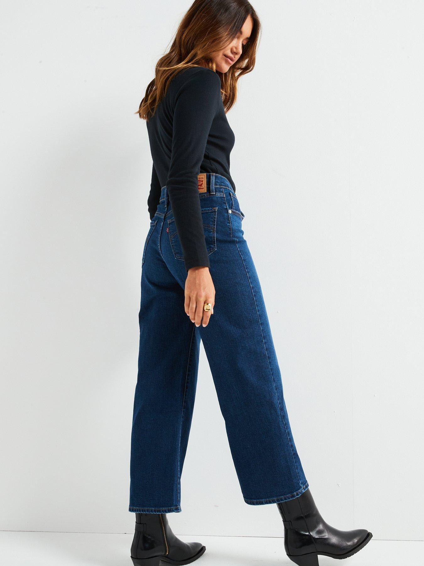 levis-high-rise-wide-leg-jean-winter-evening-bluedetail