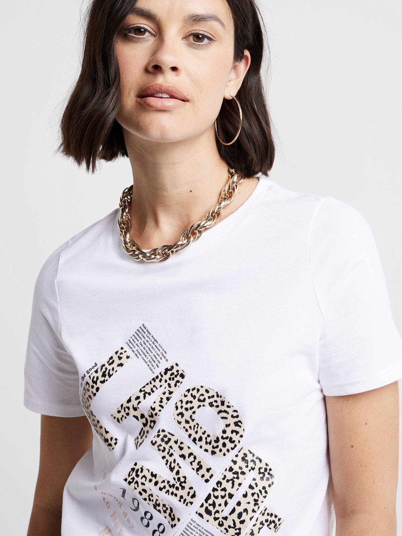 river-island-amour-animal-boyfriend-t-shirt-whiteoutfit