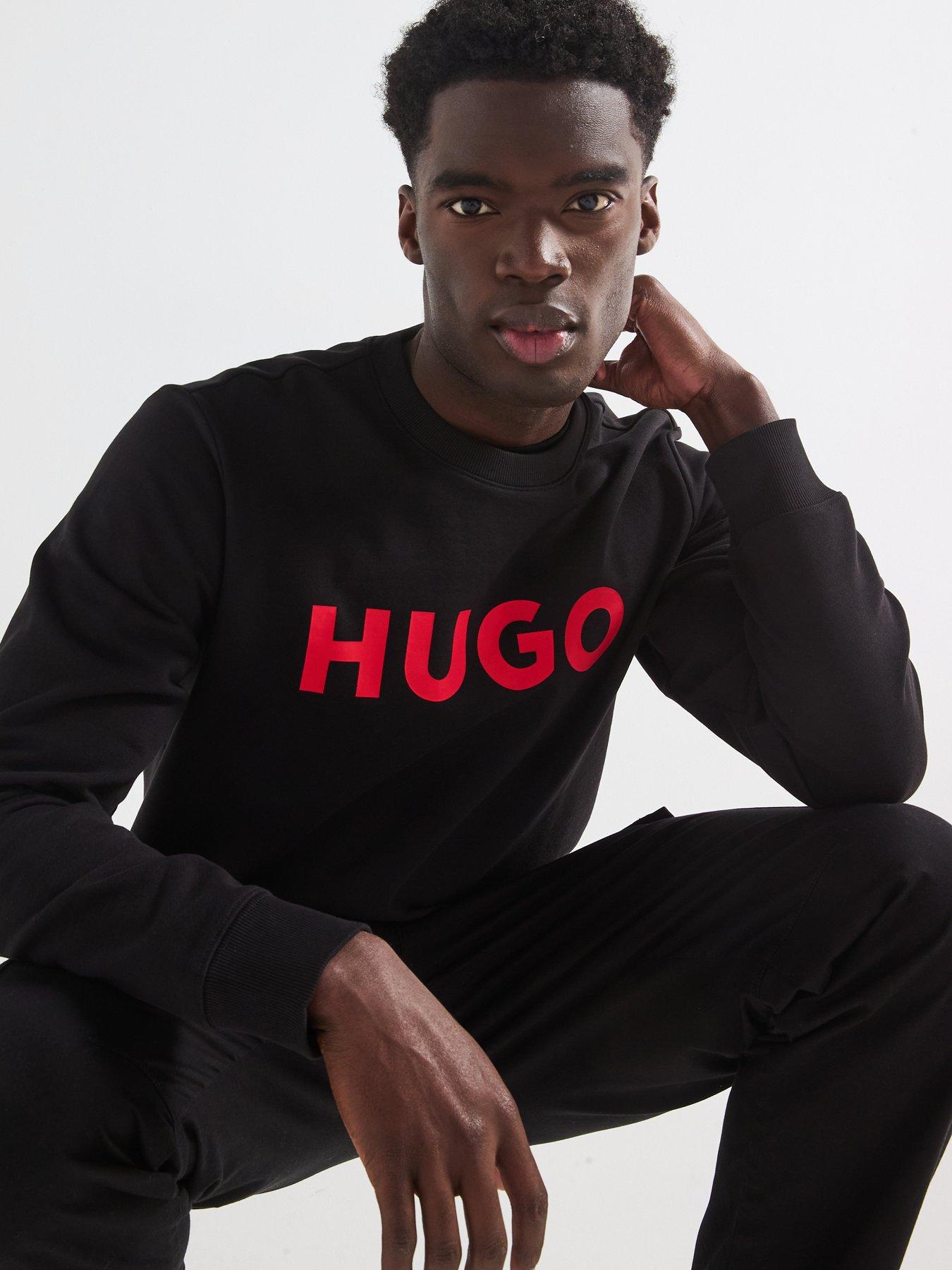 hugo-dem-chest-logo-crew-neck-sweatshirt-blackoutfit