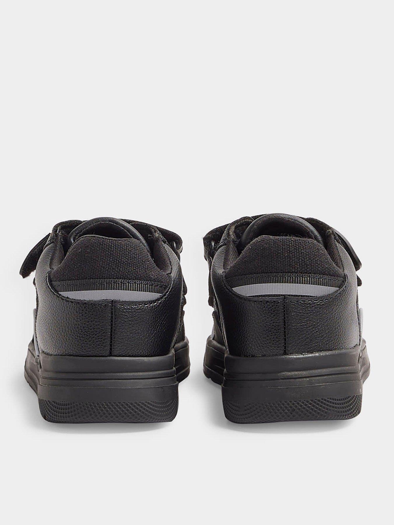 river-island-boys-ri-panel-trainers-blackback