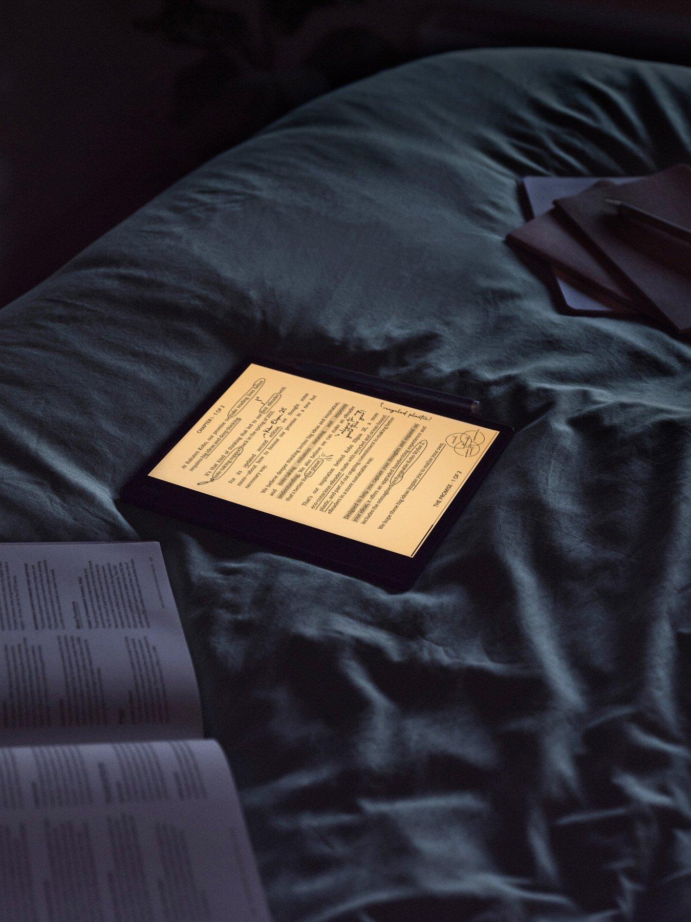 Image 4 of 8 of Kobo Elipsa 2E&nbsp;10.3-inch&nbsp;eReader with E Ink Carta 1200 Display, ComfortLight PRO &amp; Stylus