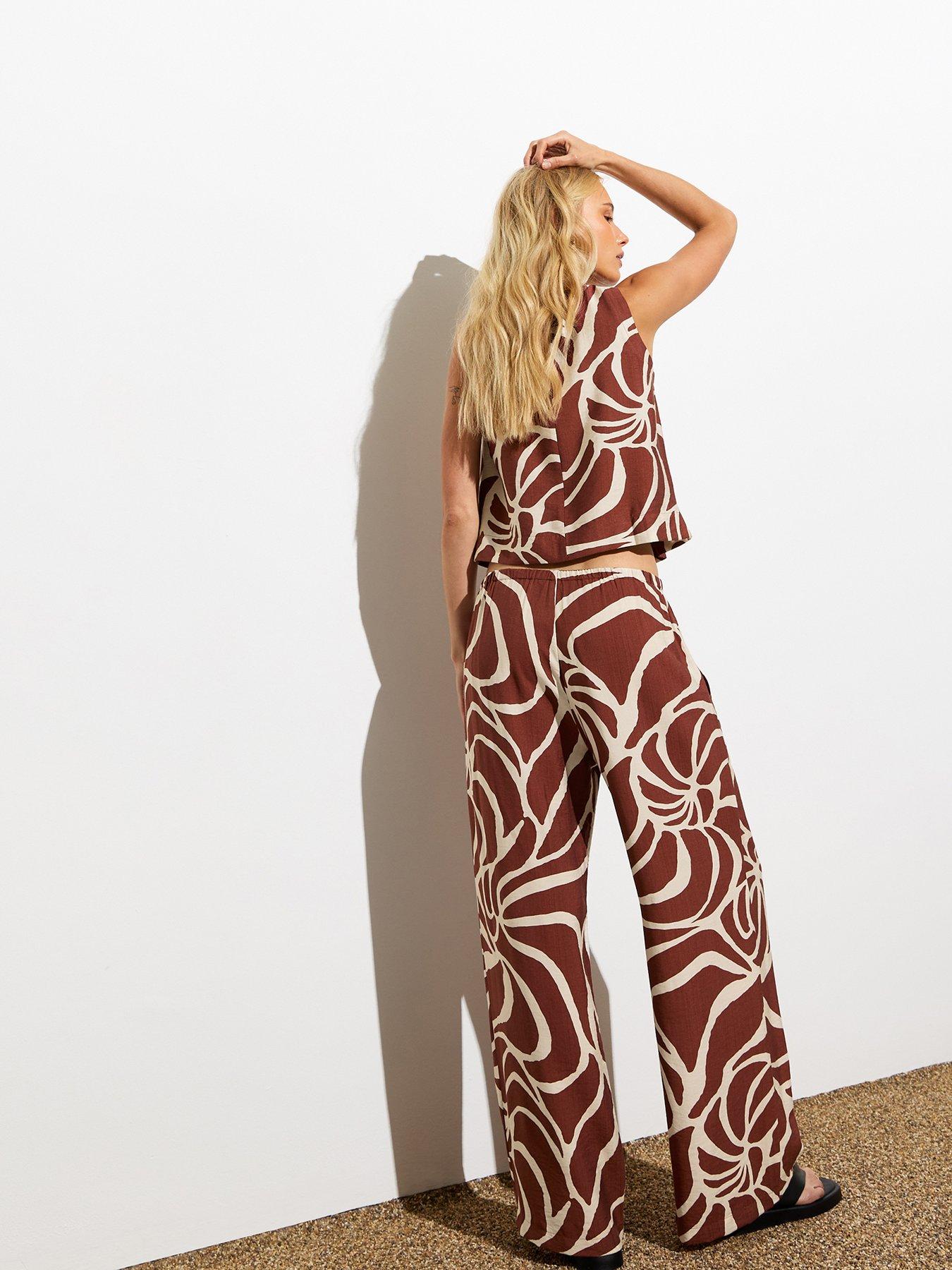 new-look-brown-line-print-wide-leg-trousersstillFront