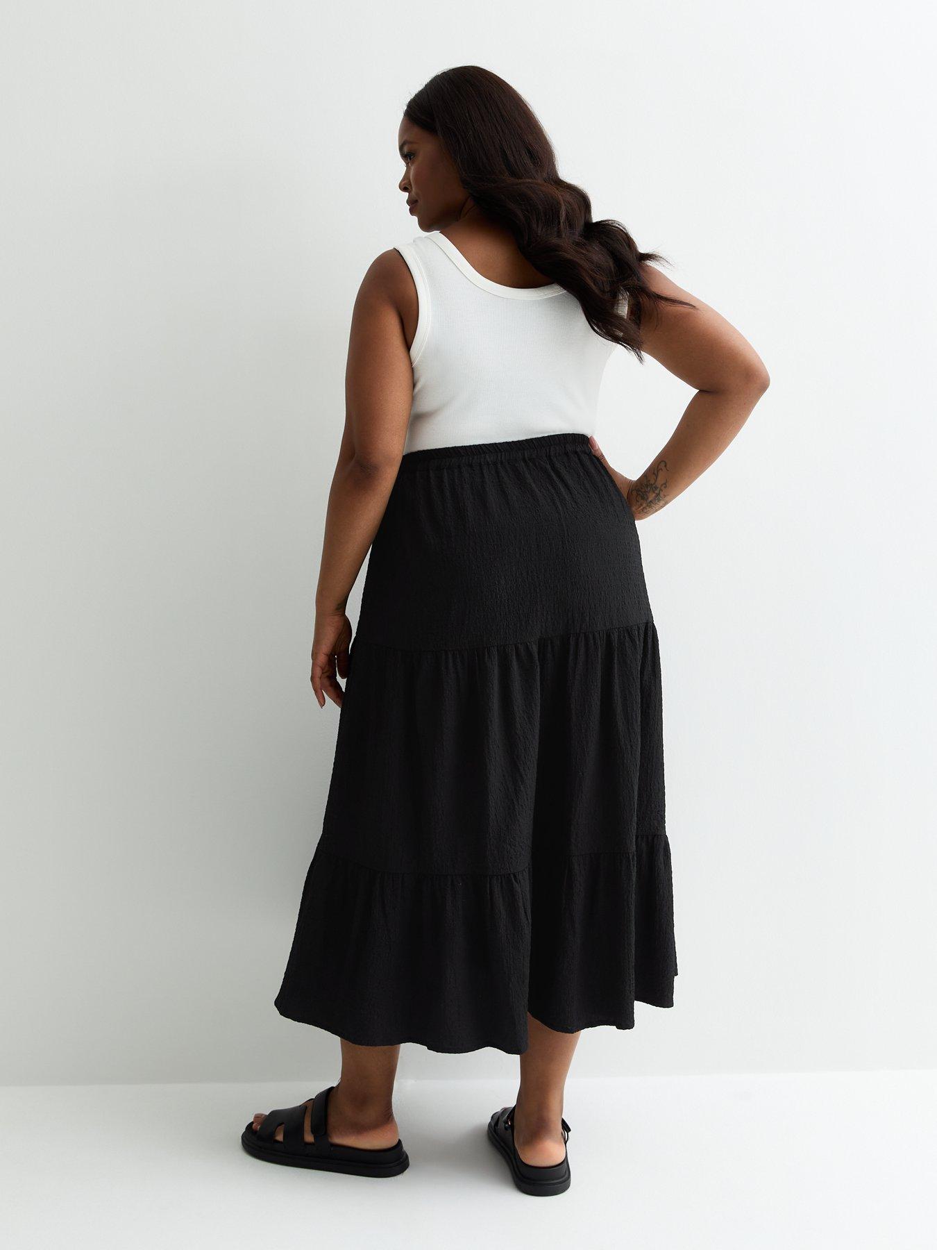 new-look-curves-black-textured-midi-skirtstillFront