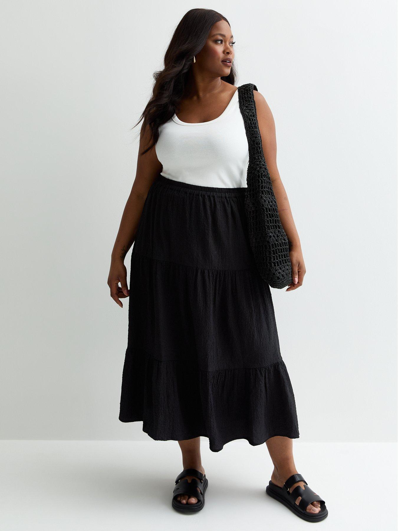 new-look-curves-black-textured-midi-skirtback