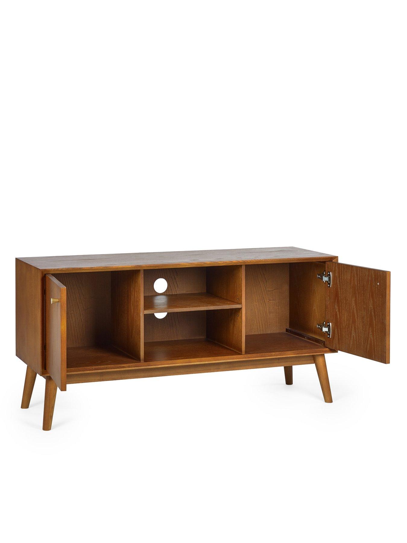 Image 4 of 7 of Julian Bowen Lowry Media Unit