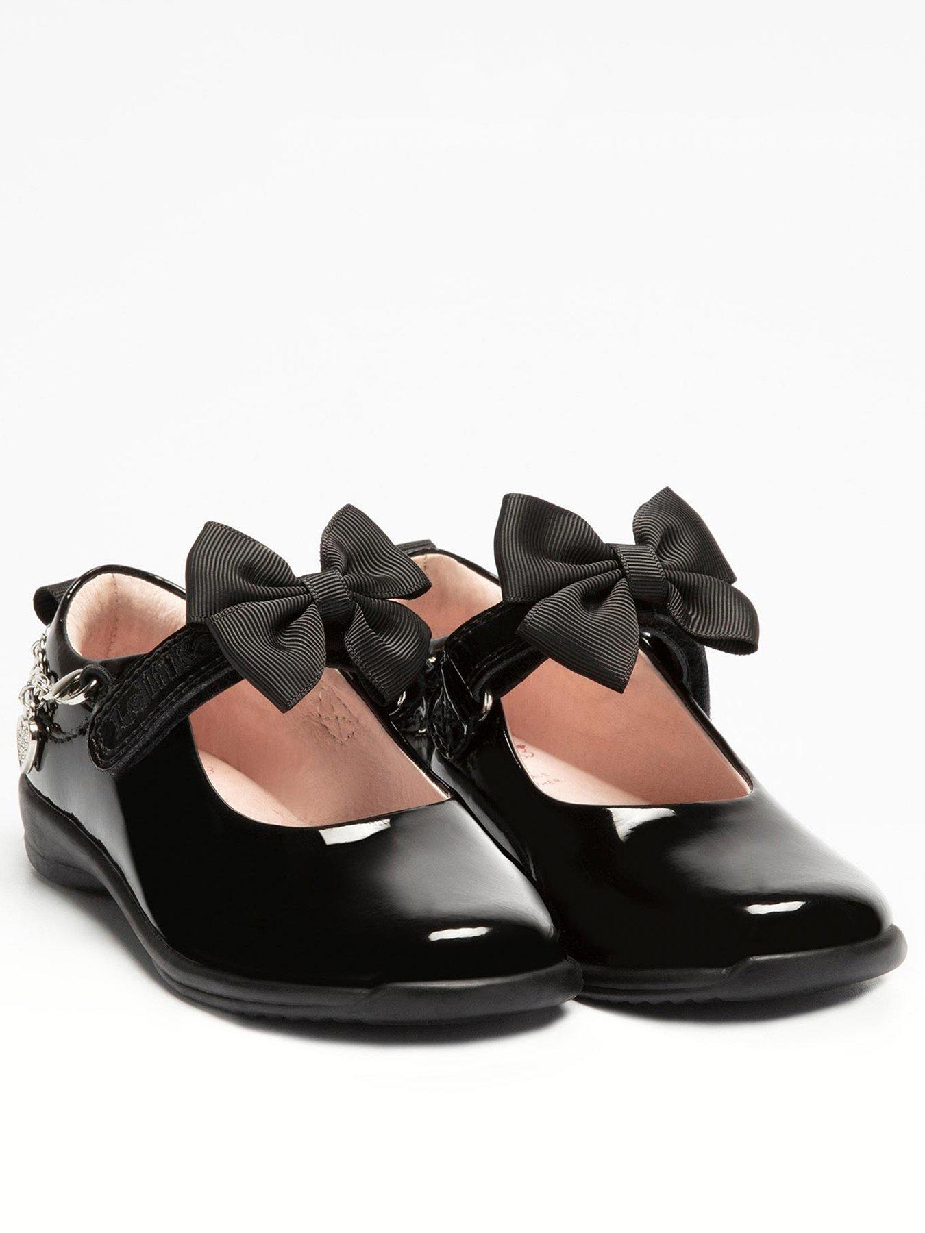 Image 2 of 5 of Lelli Kelly Lelli Kelly Alicia Bracelet Removeable Bow Patent School Shoe - Black