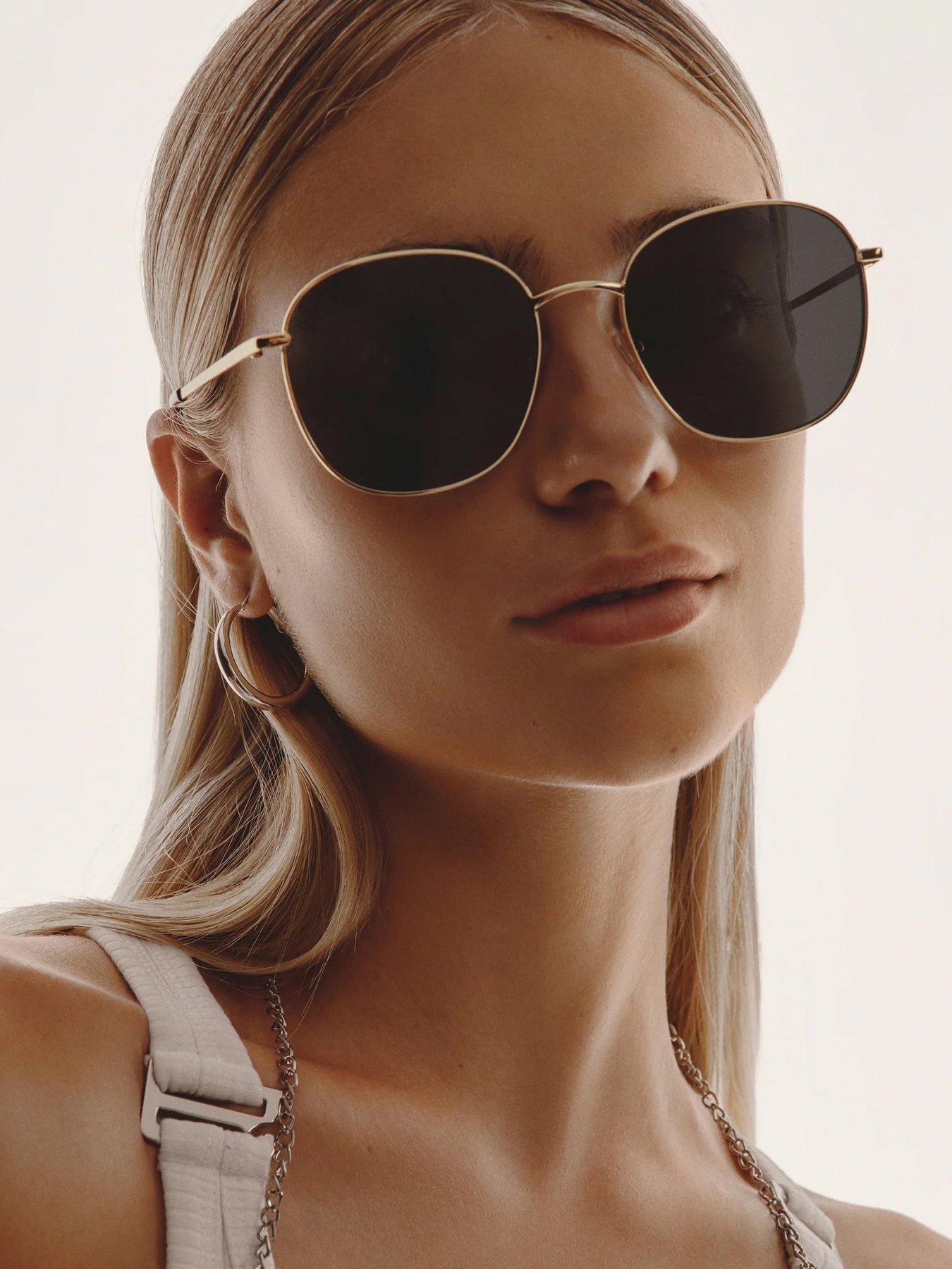 quay-australia-jezabell-round-aviator-sunglasses-gold