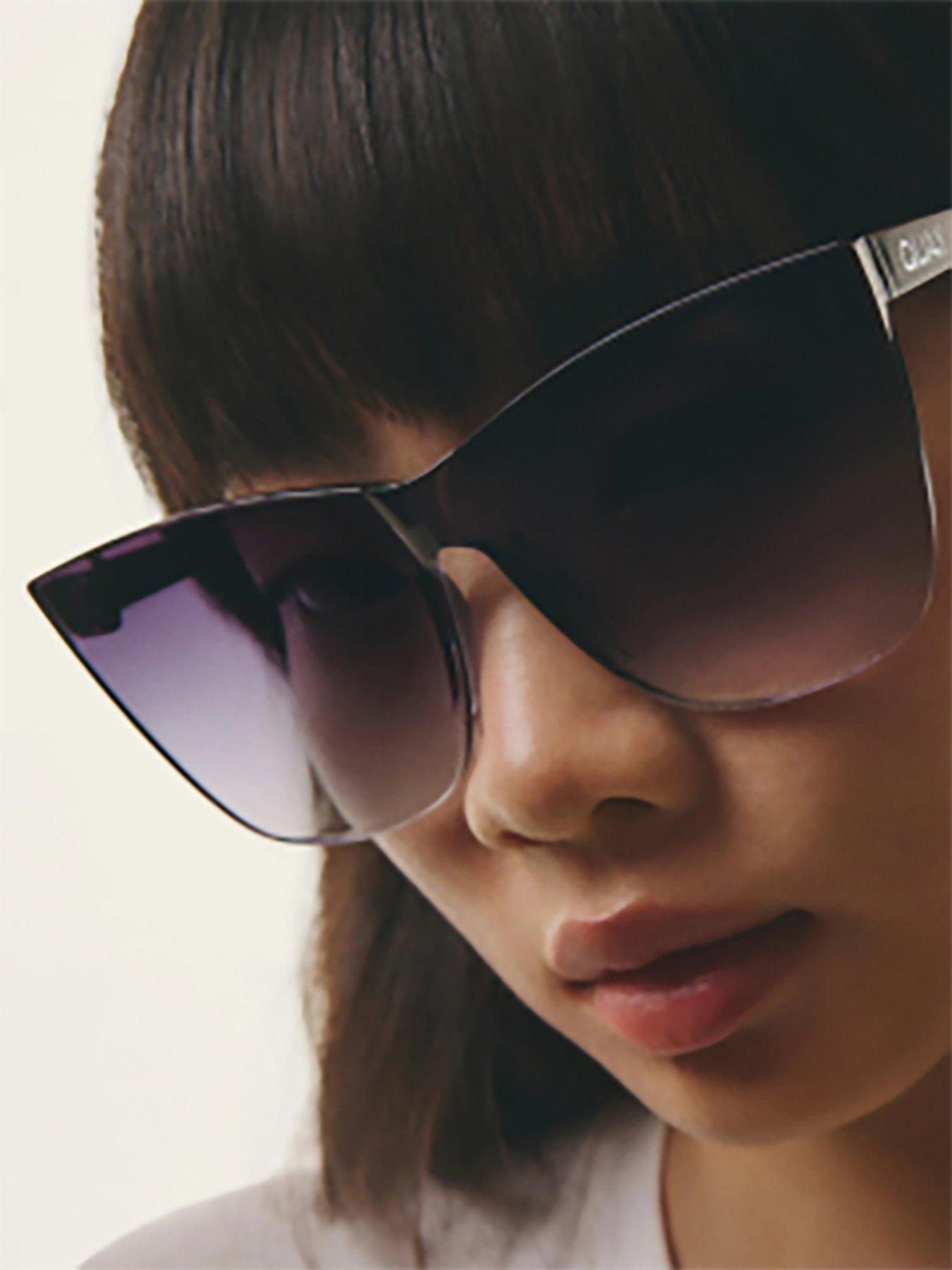 QUAY AUSTRALIA Come Thru Dramatic Fade Cateye Frame Sunglasses- Black