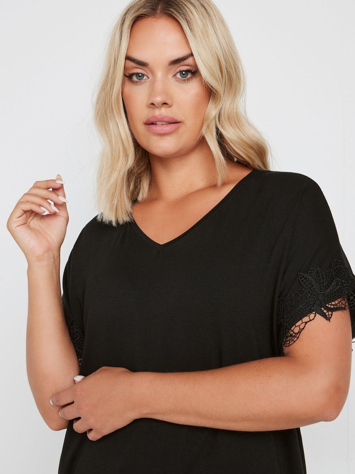 yours-curve-lace-detailed-top-blackoutfit