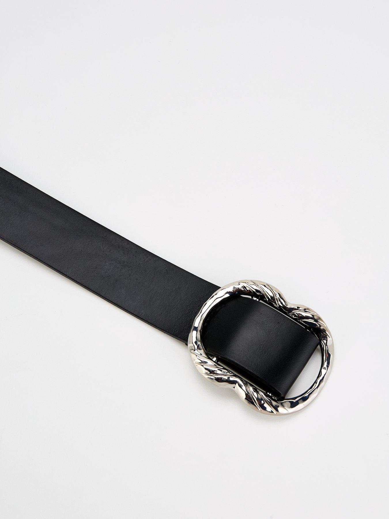 pieces-leather-belt-blackdetail