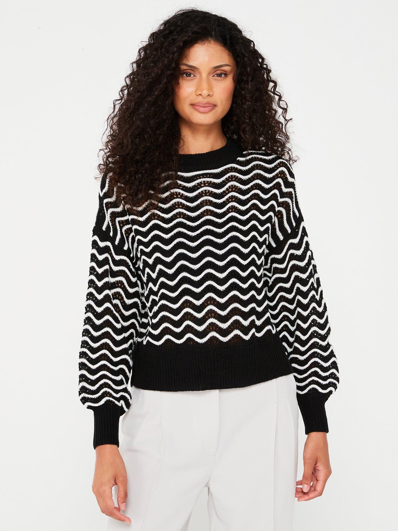 jdy-swirl-stripe-jumper-blackfront