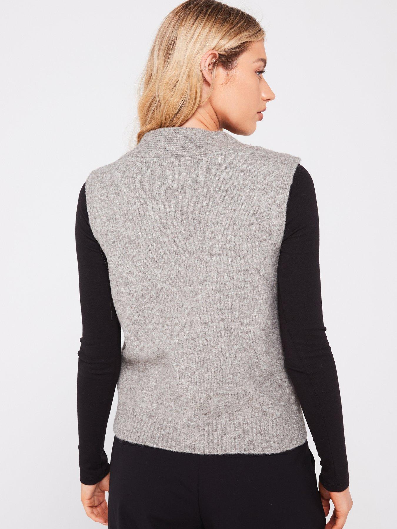 vero-moda-sleeveless-v-neck-knitted-vest-greystillFront