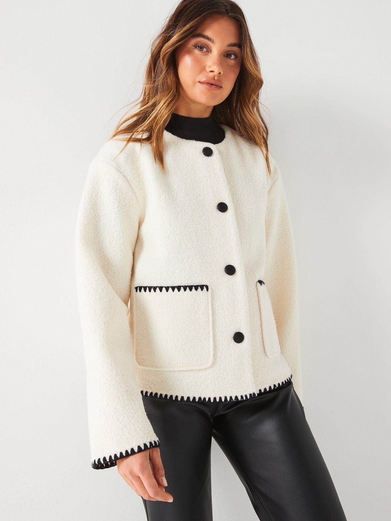 vila-teddy-short-button-down-jacket-creamfront