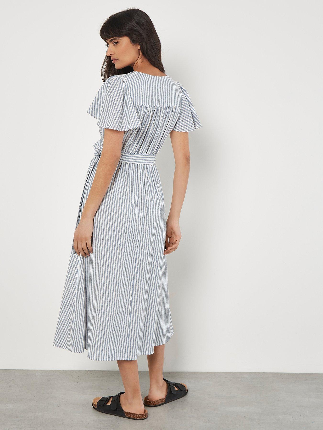 apricot-oxford-stripe-wrap-dress-whiteblueoutfit