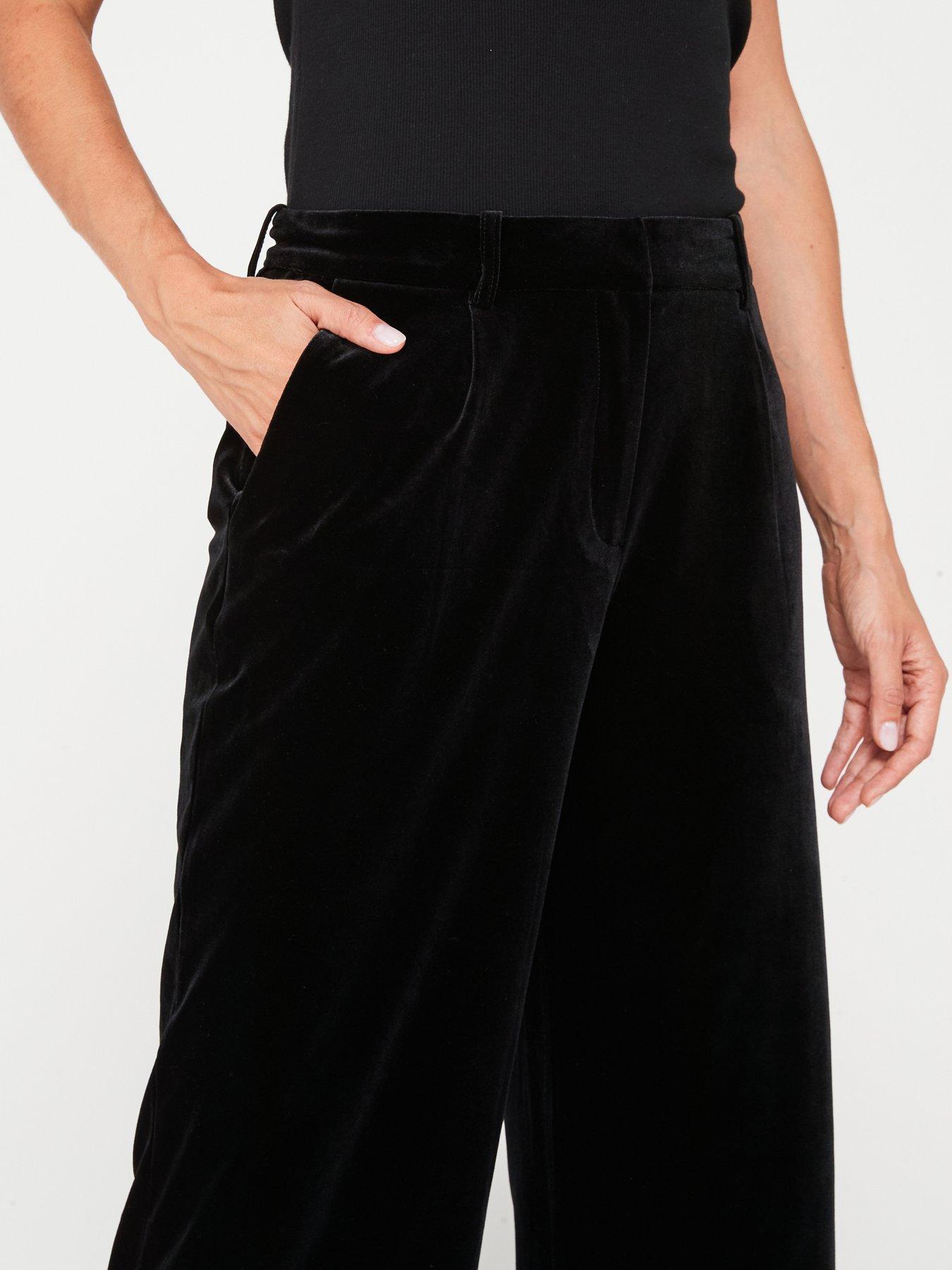 vero-moda-high-waist-velvet-pant-blackoutfit