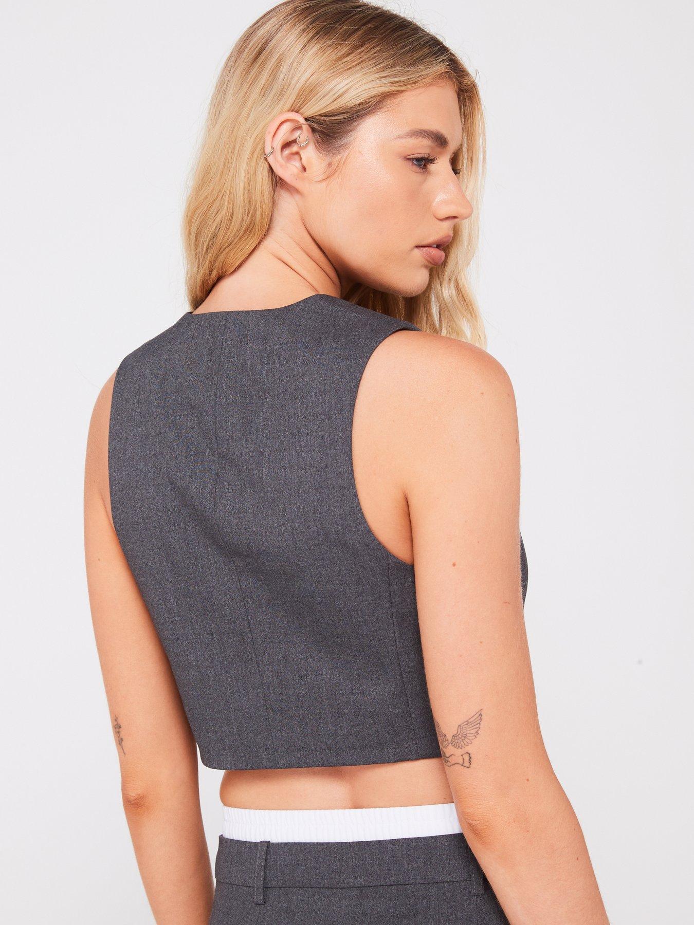 vero-moda-short-sleeveless-waistcoat-greystillFront