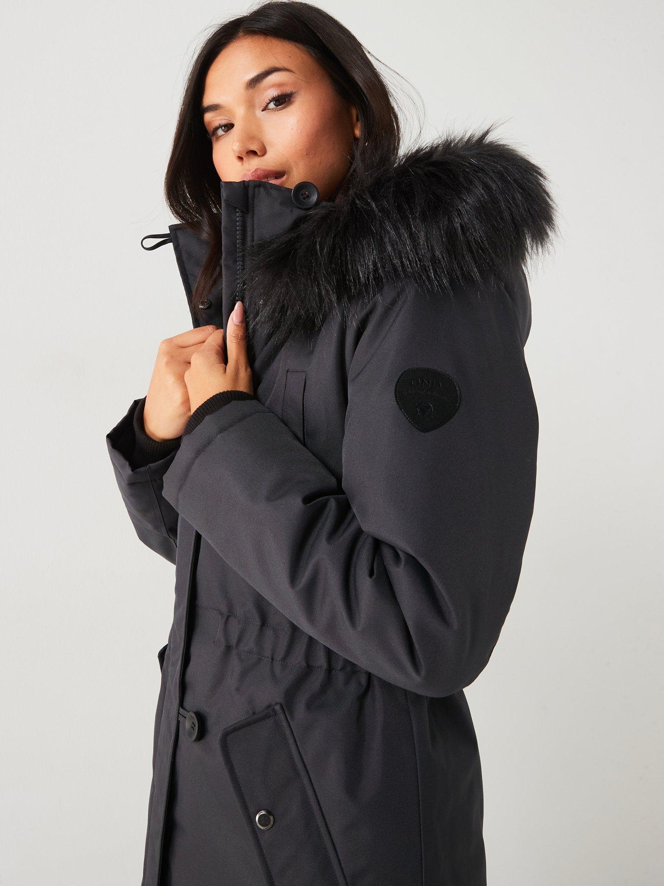 only-faux-fur-trim-parka-blackoutfit