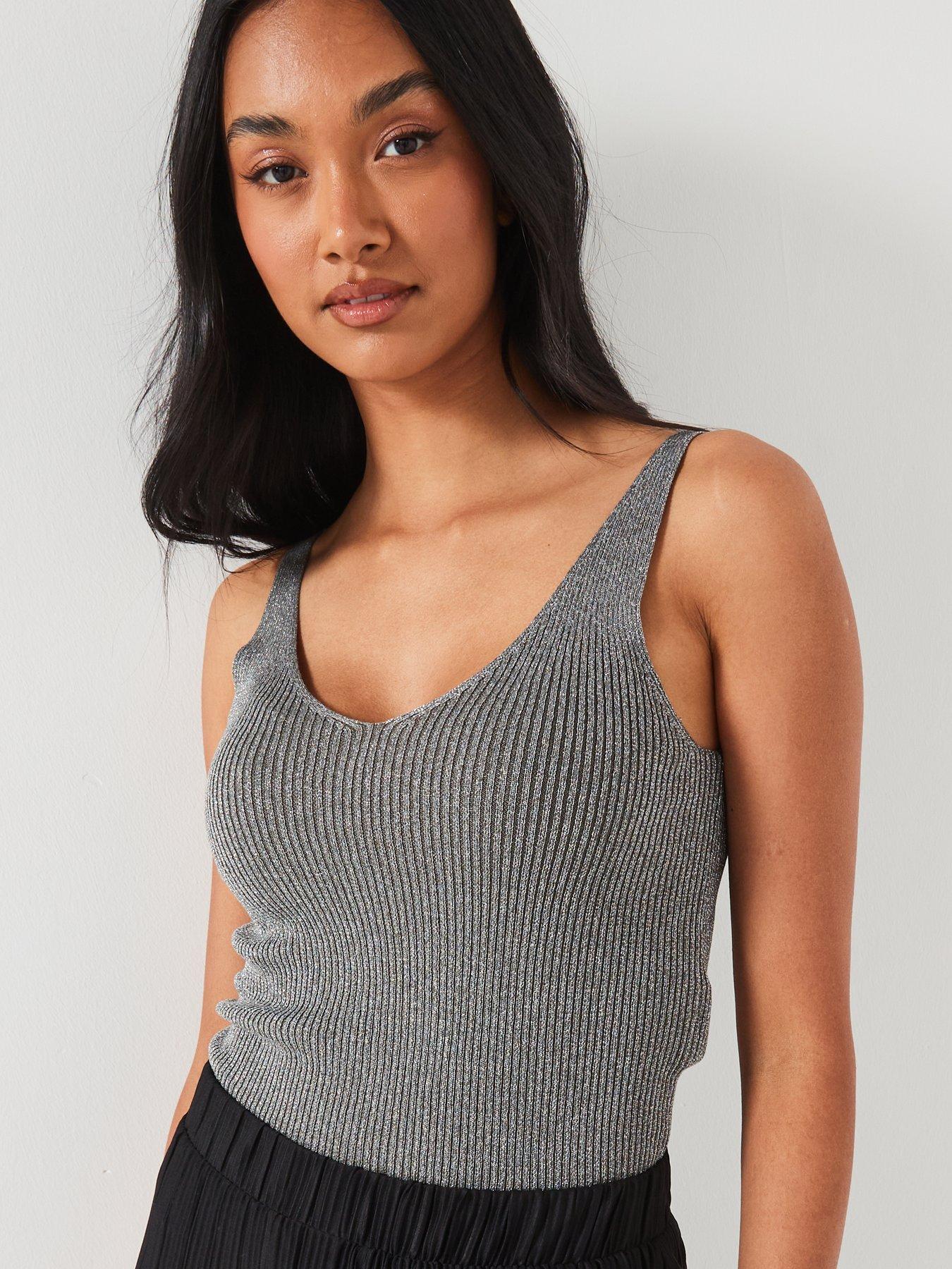 jdy-knitted-v-neck-vest-greyoutfit