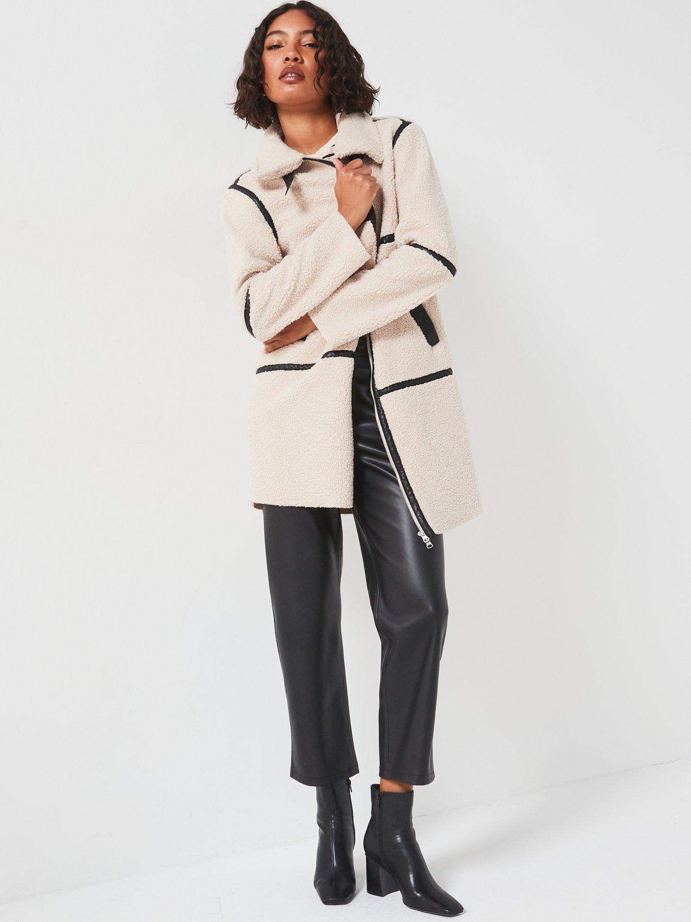 jdy-teddy-longline-coat-creamdetail