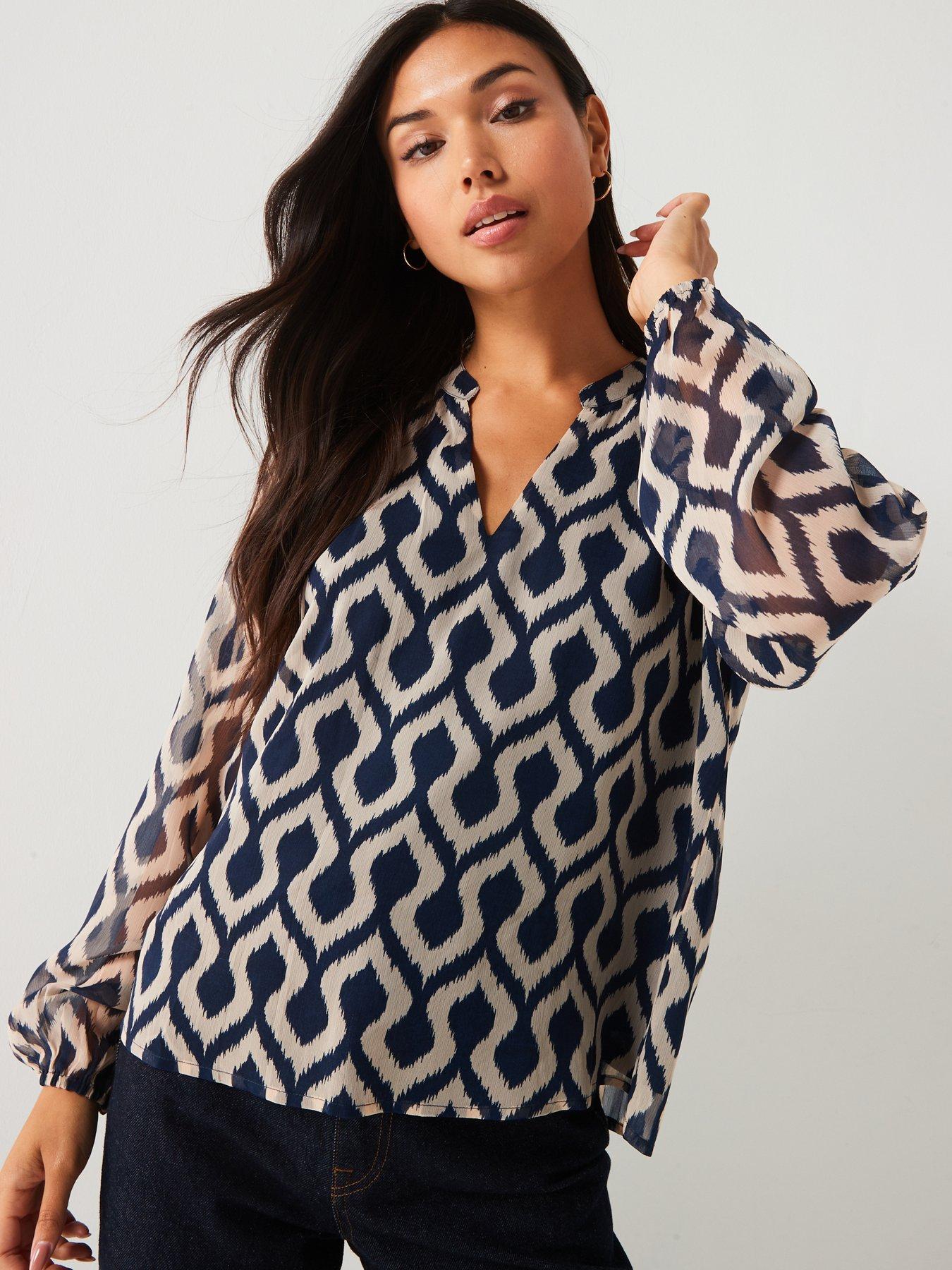 jdy-printed-v-neck-blouse-blueoutfit