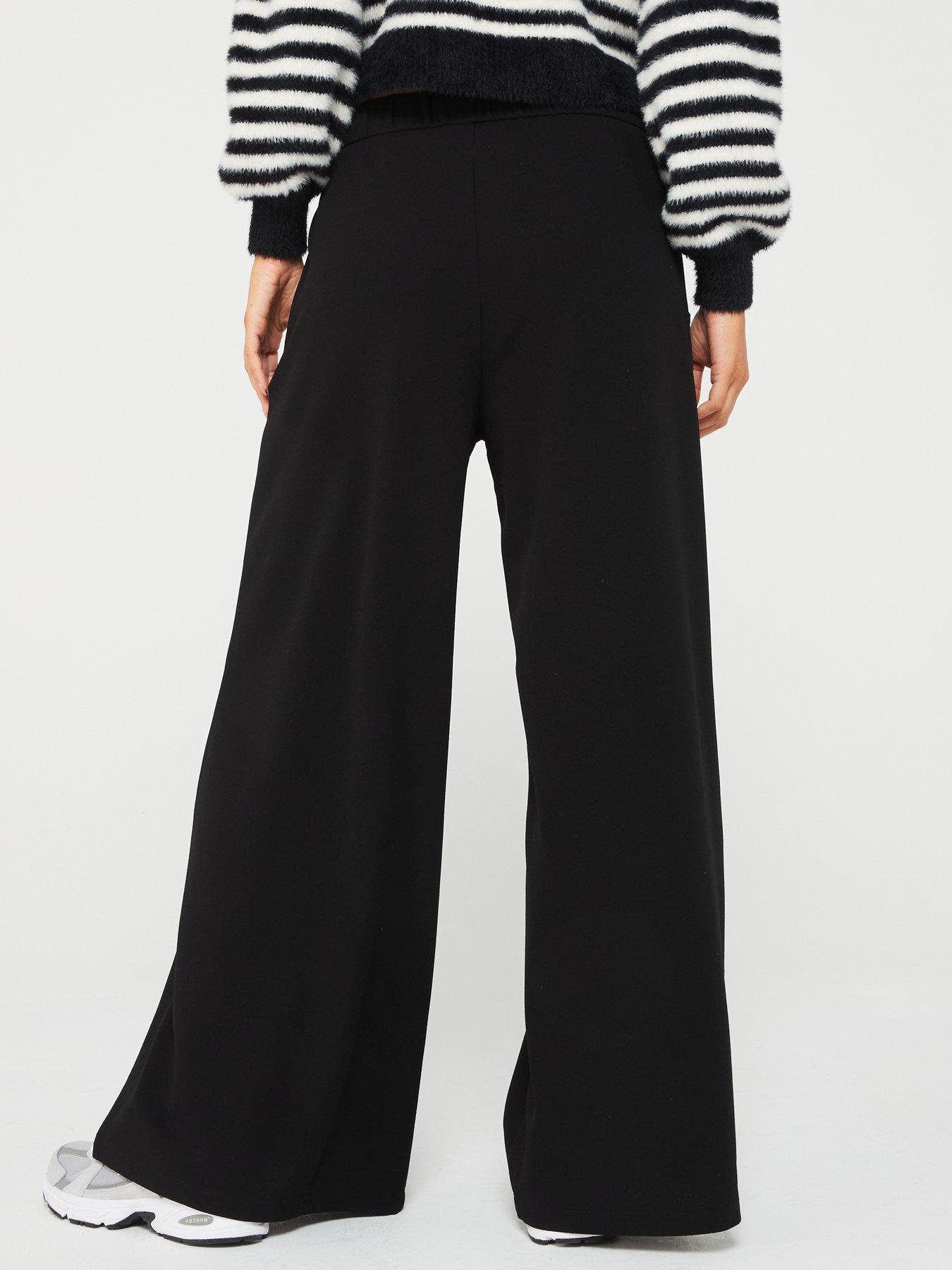 jdy-wide-leg-flowy-trousers-blackstillFront