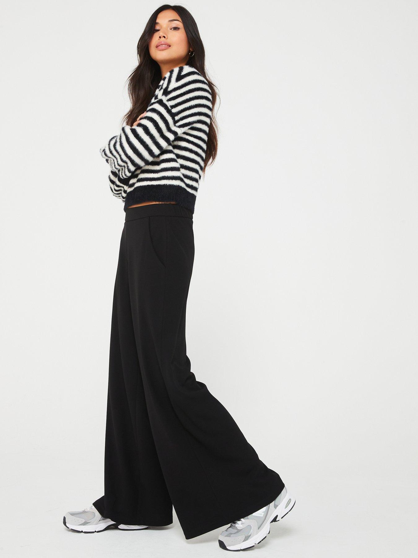 jdy-wide-leg-flowy-trousers-blackdetail