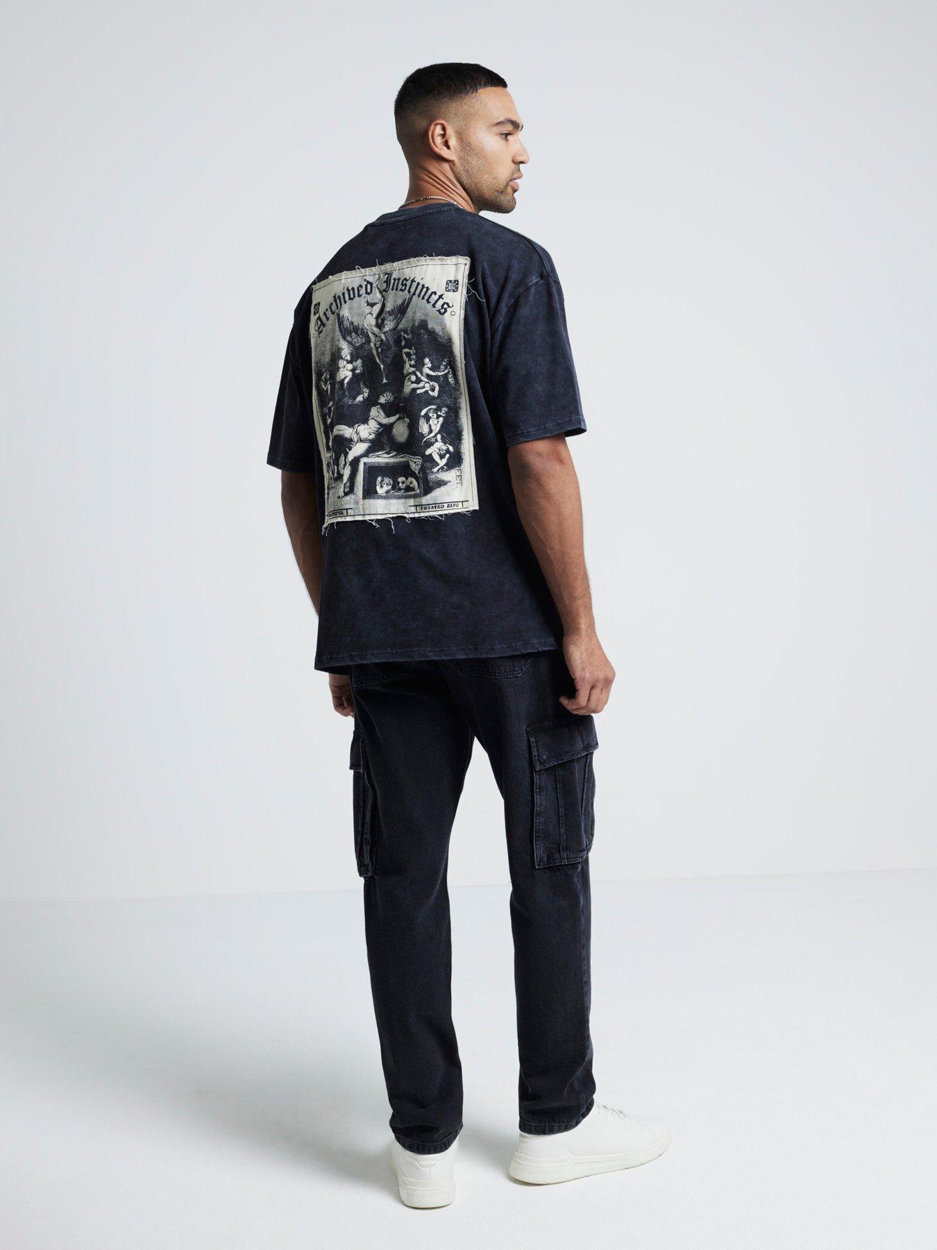 river-island-instincts-graphic-t-shirt-blackstillFront