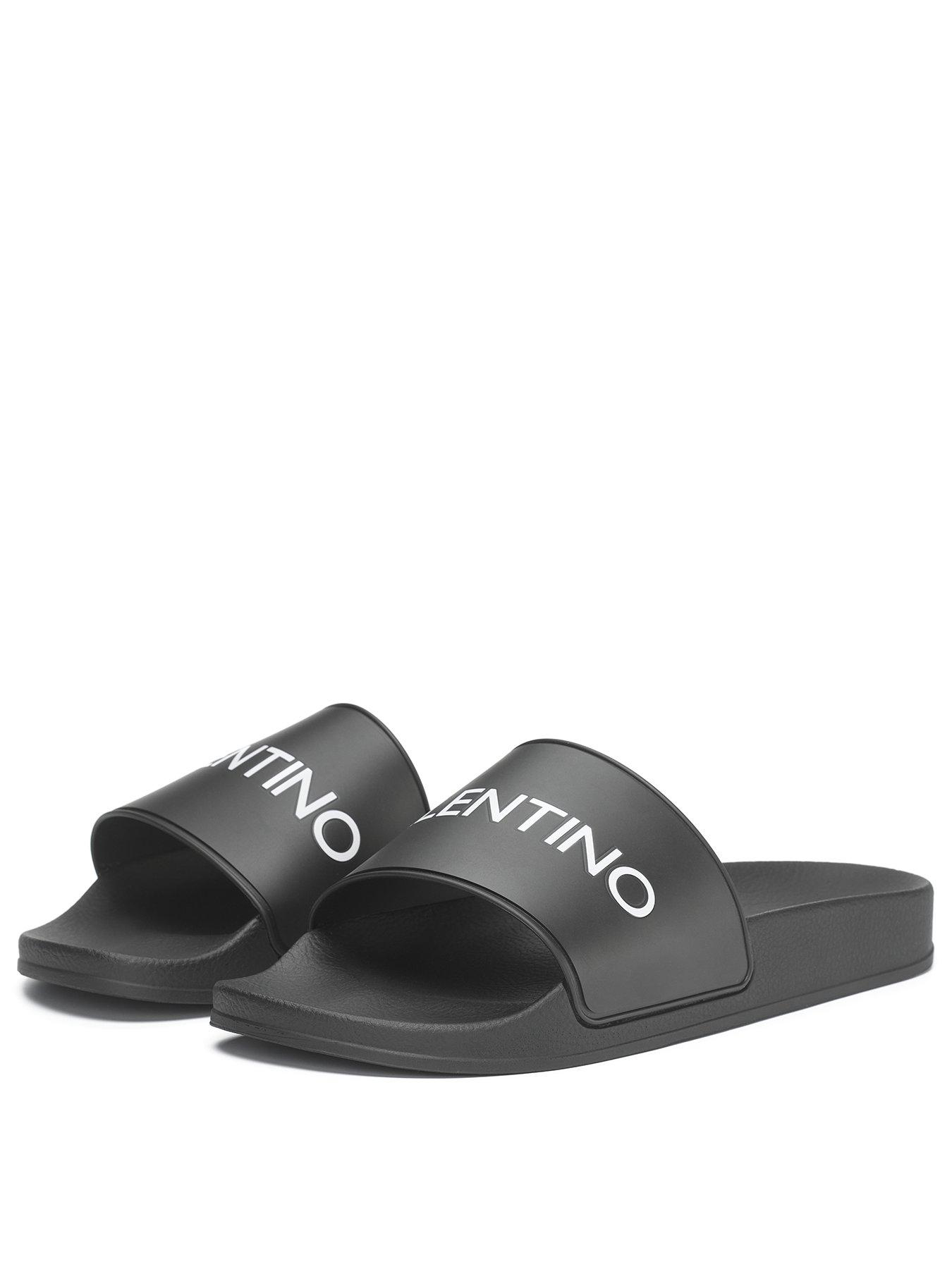 valentino-giada-logo-sliders-blackstillFront