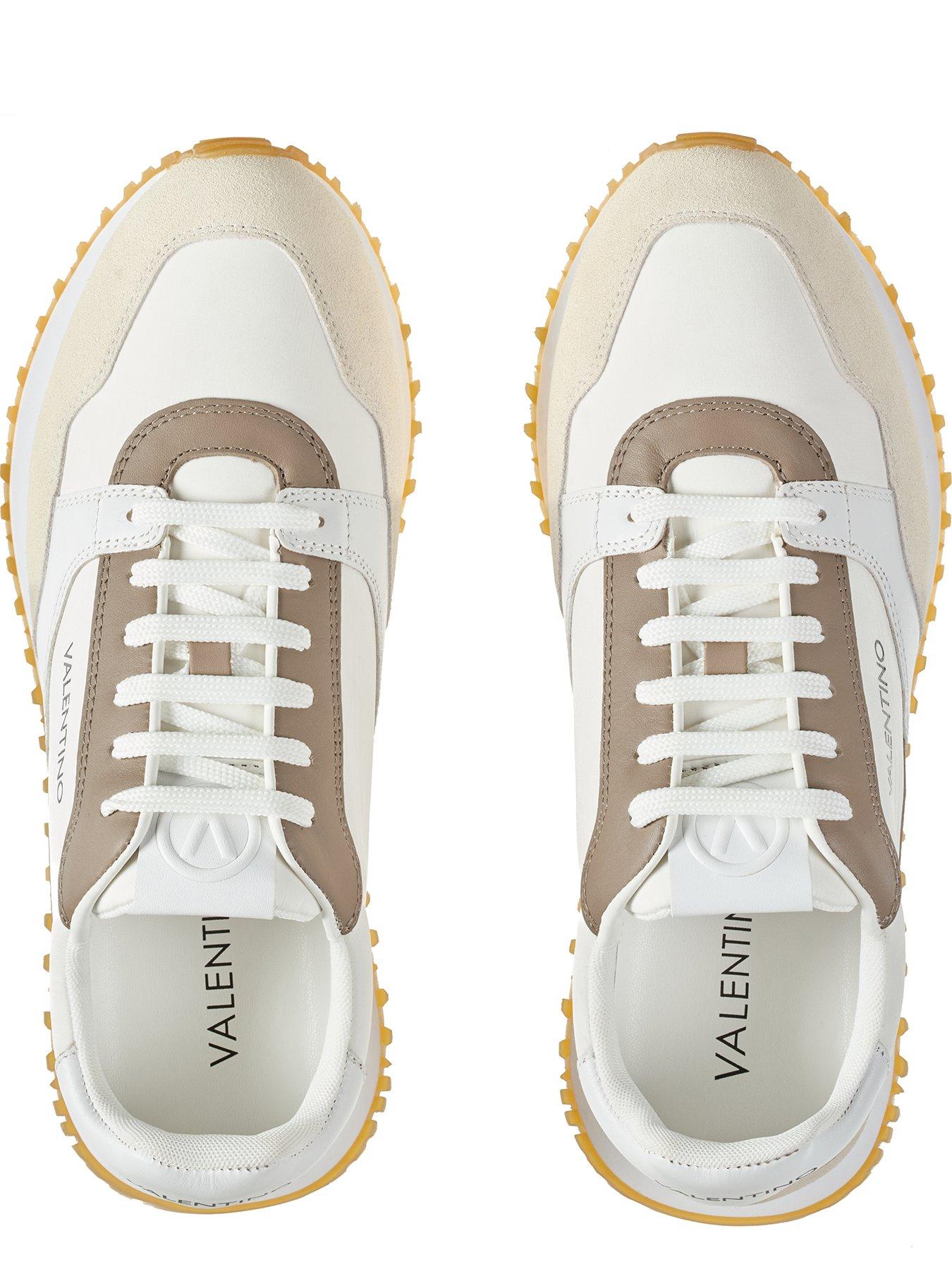 valentino-dred-lace-up-runner-trainersoutfit