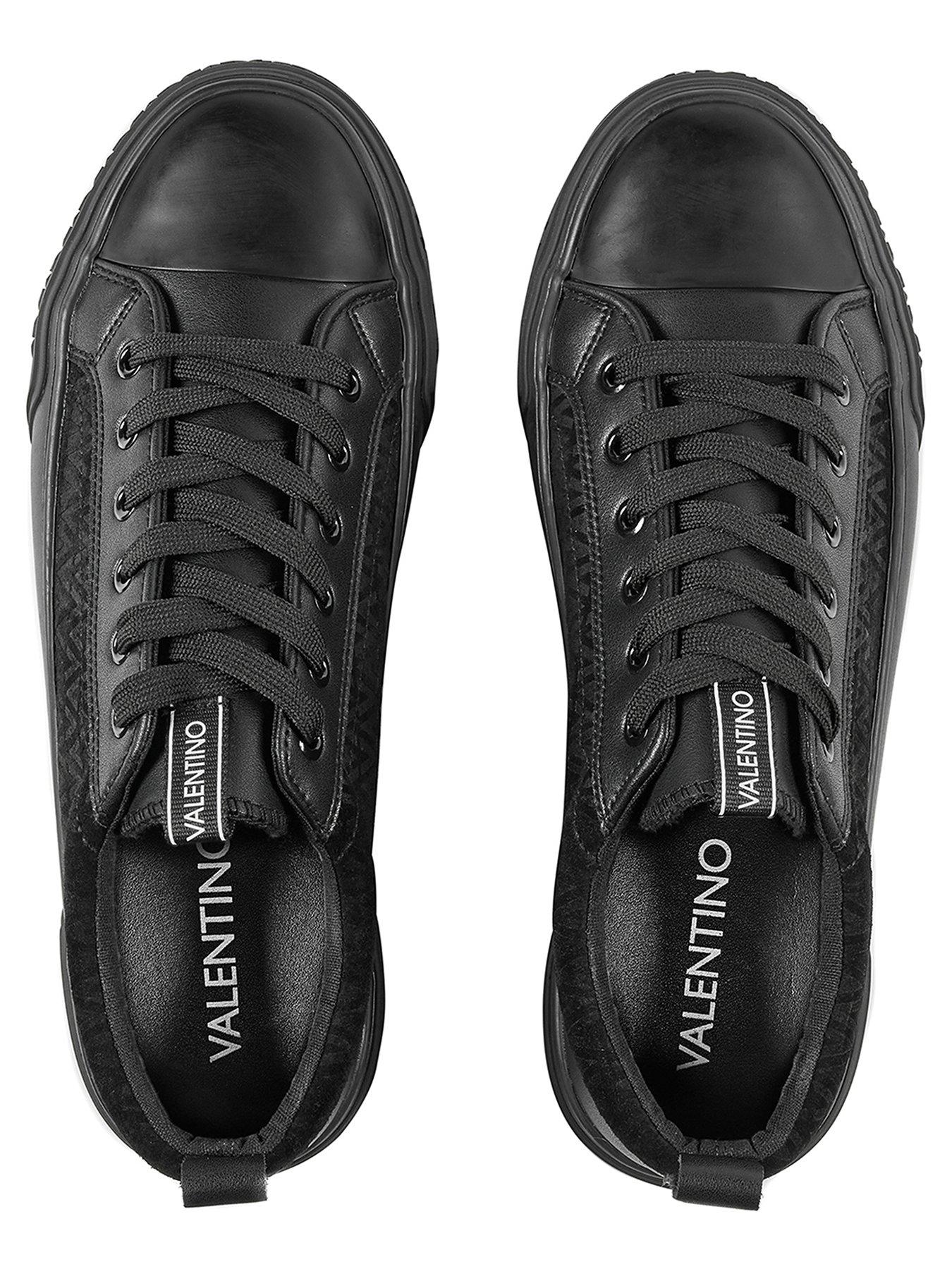 valentino-valentino-aron-lace-up-trainersoutfit