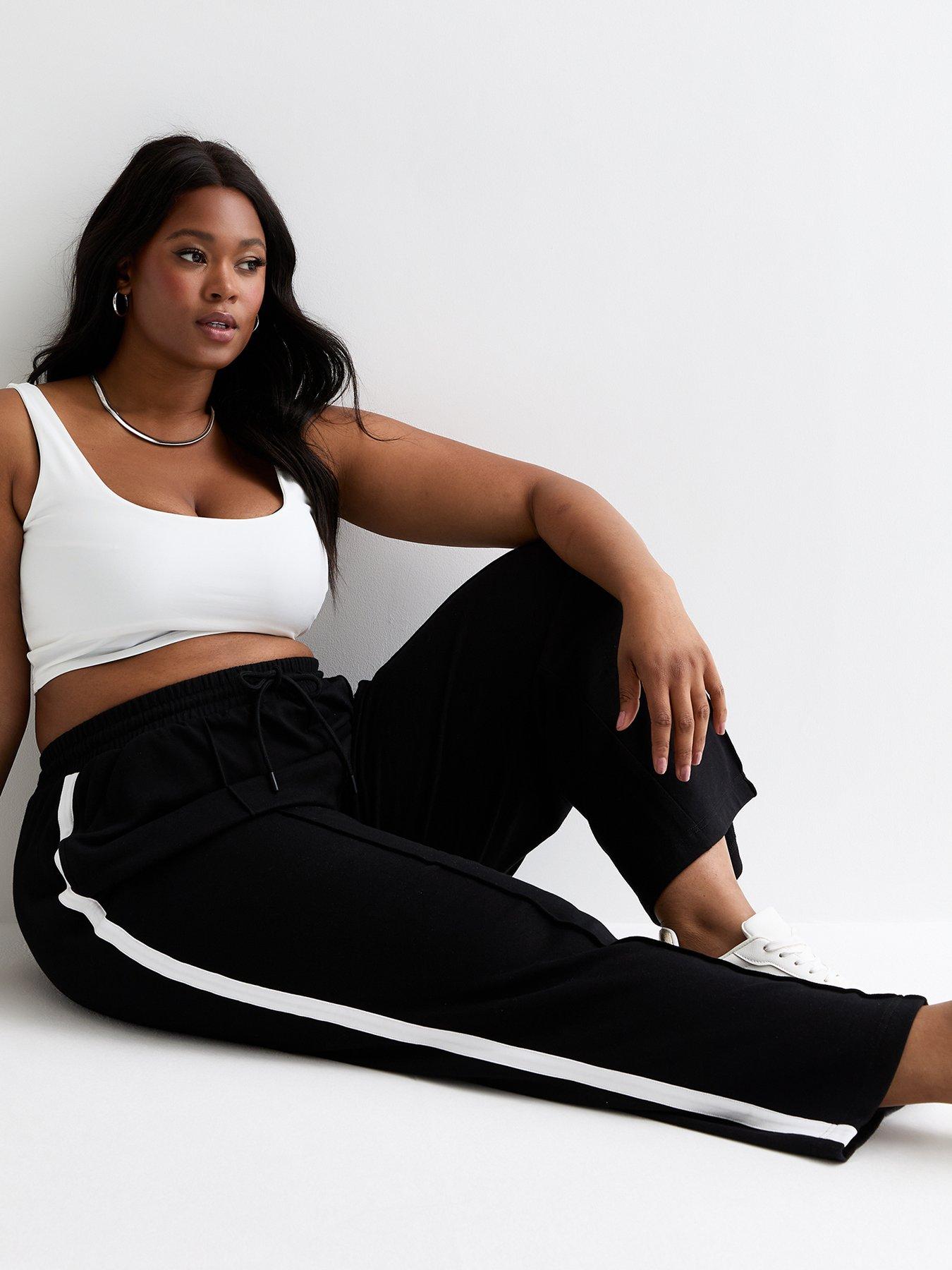 new-look-curves-side-stripe-joggers-blackback