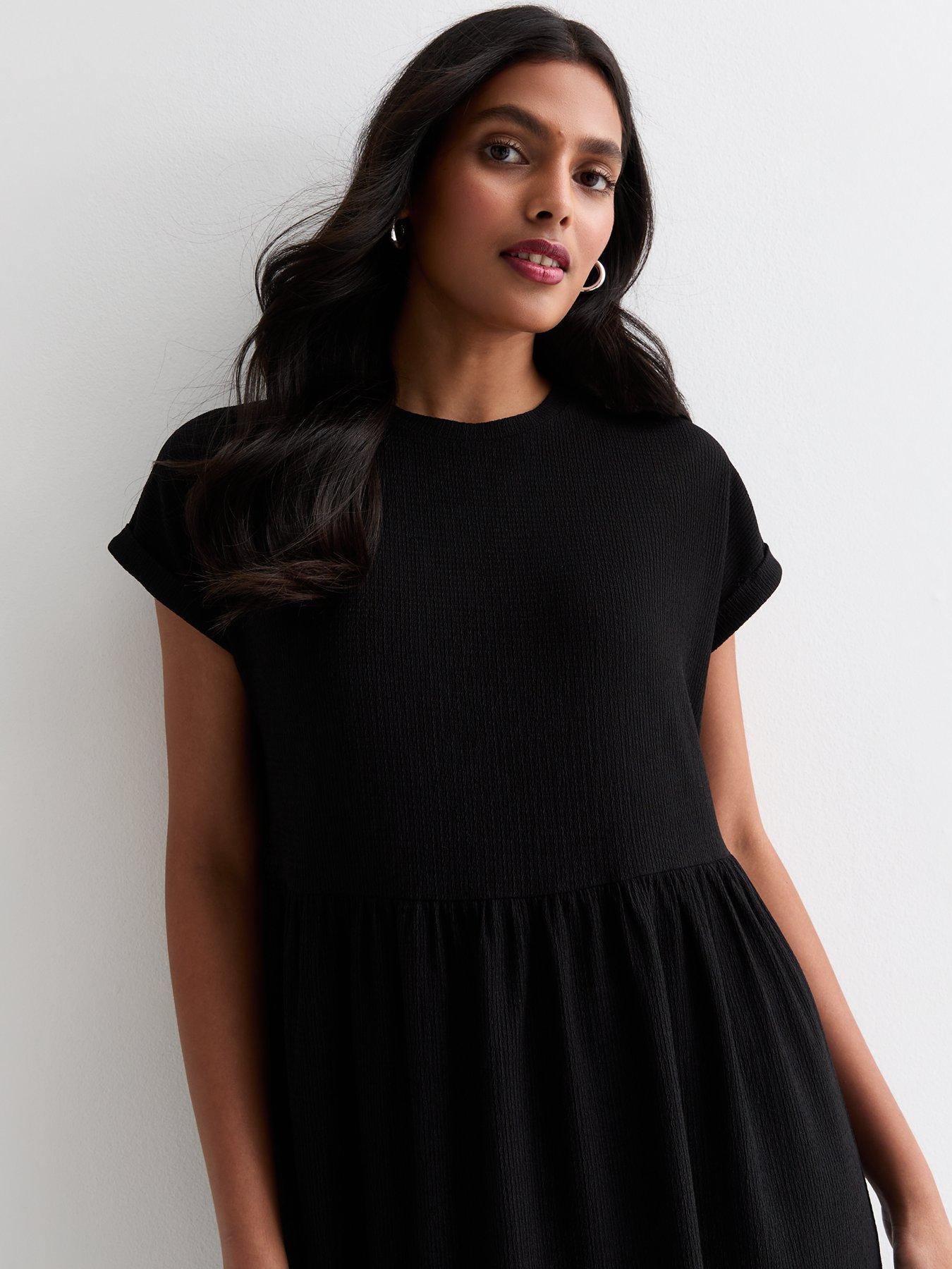 new-look-crinkle-smock-midi-dress-blackoutfit