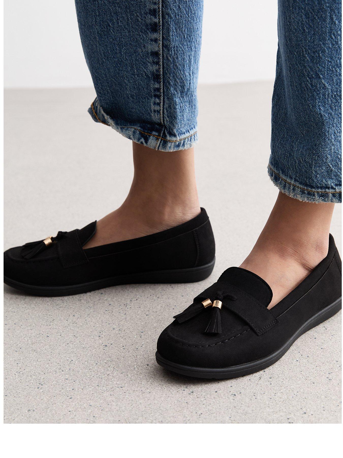 new-look-wide-fit-black-suedette-tassel-loafersstillFront