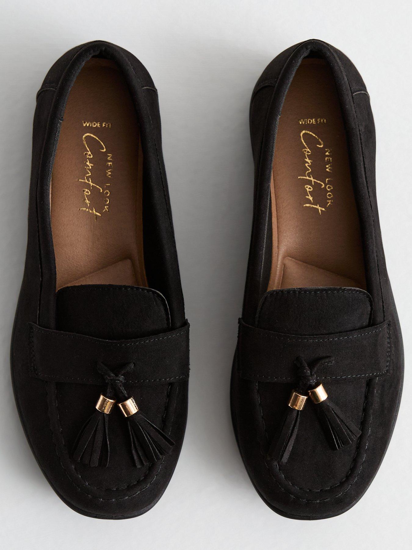 new-look-wide-fit-black-suedette-tassel-loafersoutfit