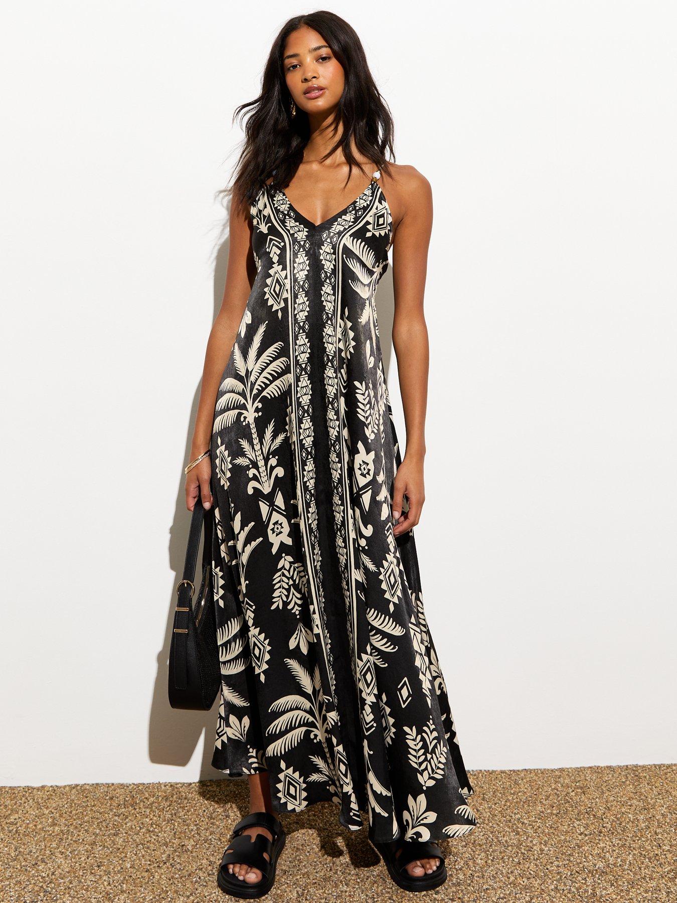 new-look-black-abstract-print-strappy-maxi-dress