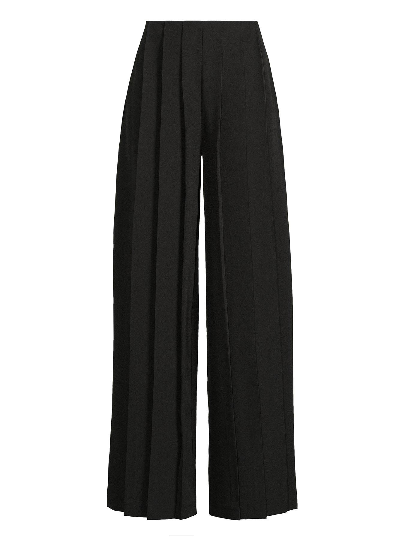 michelle-keegan-pleated-wide-leg-trousers-blackdetail