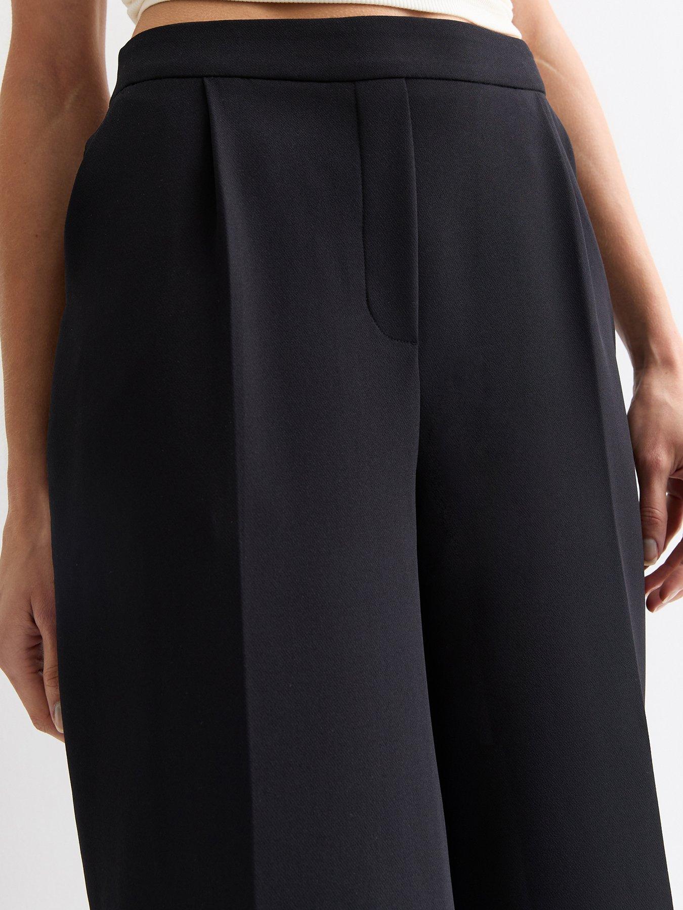 new-look-pleated-wide-leg-culottes-blackoutfit