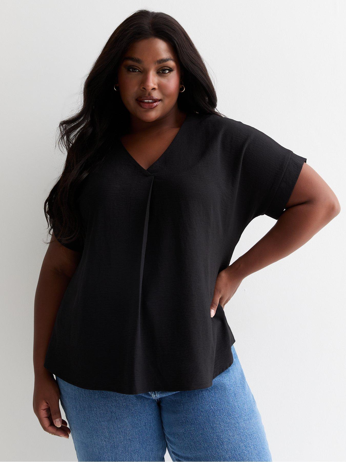 new-look-curves-black-notched-short-sleeve-top