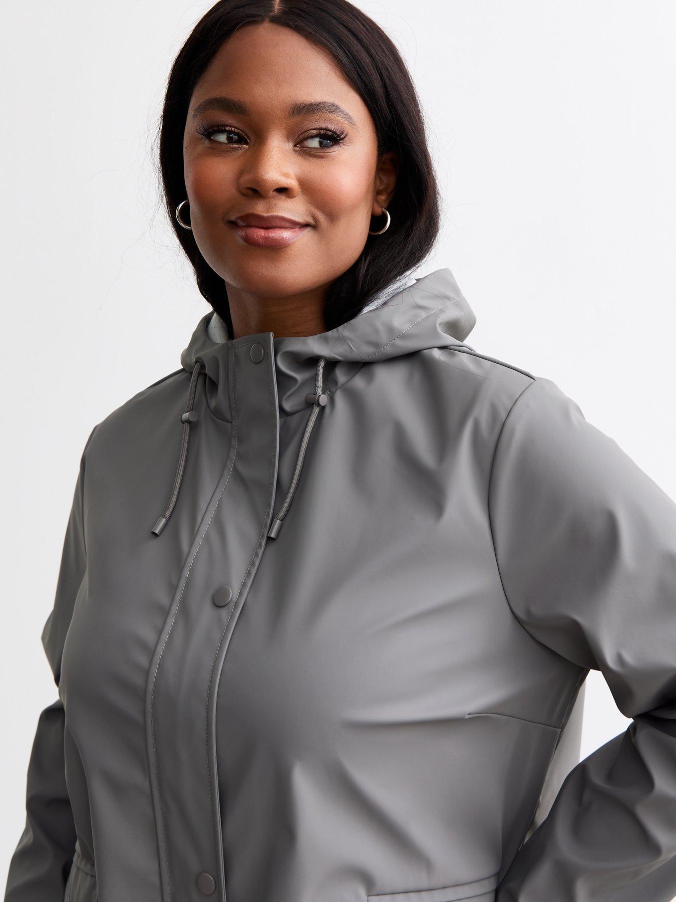 new-look-curves-grey-hooded-rain-coatoutfit