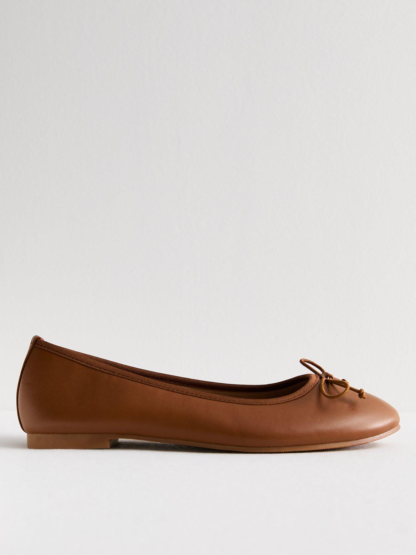 new-look-tan-bow-trim-flat-leather-look-ballerina-shoes