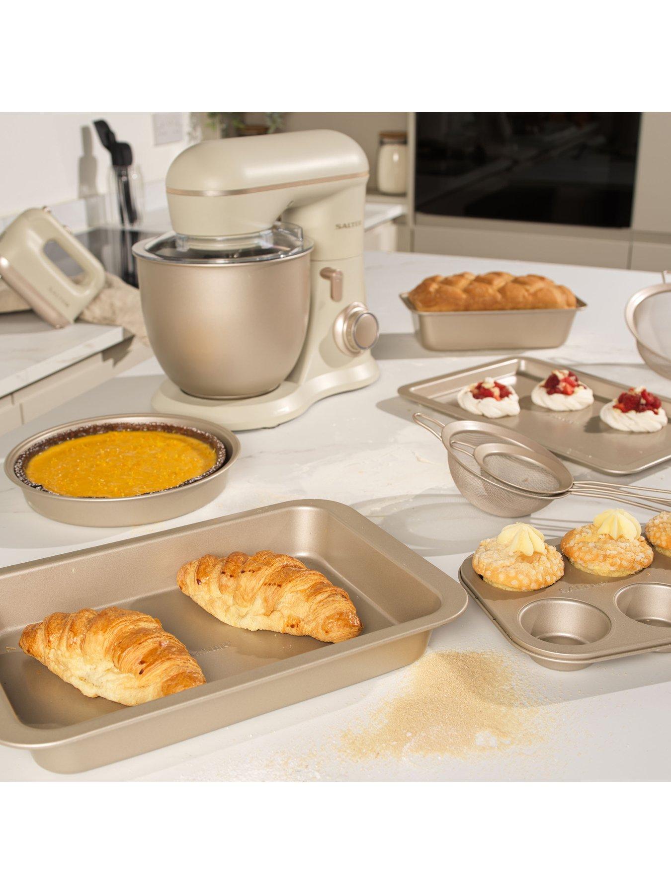 Image 6 of 6 of Salter Bakes 5-Piece Stacking Bakeware Set