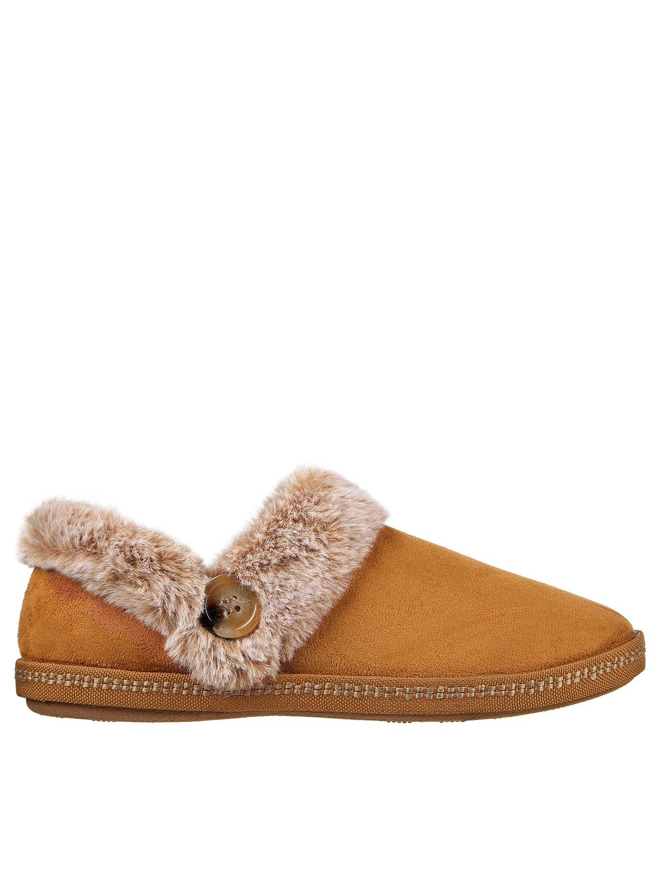 skechers-wide-fit-cozy-campfire-fresh-toast-brown