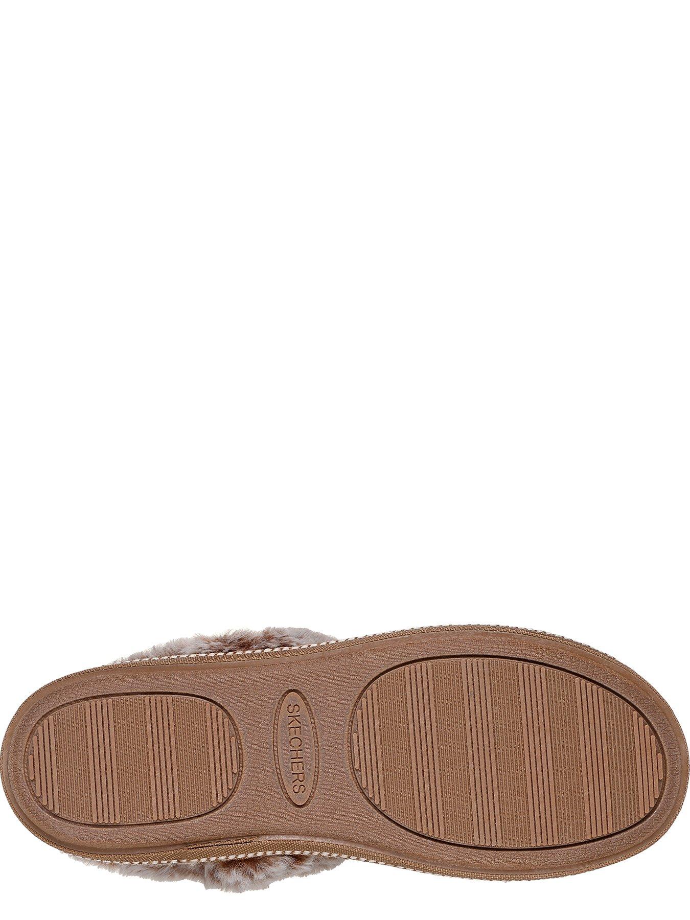 skechers-button-open-quarter-slipper-w-memory-foam-browndetail